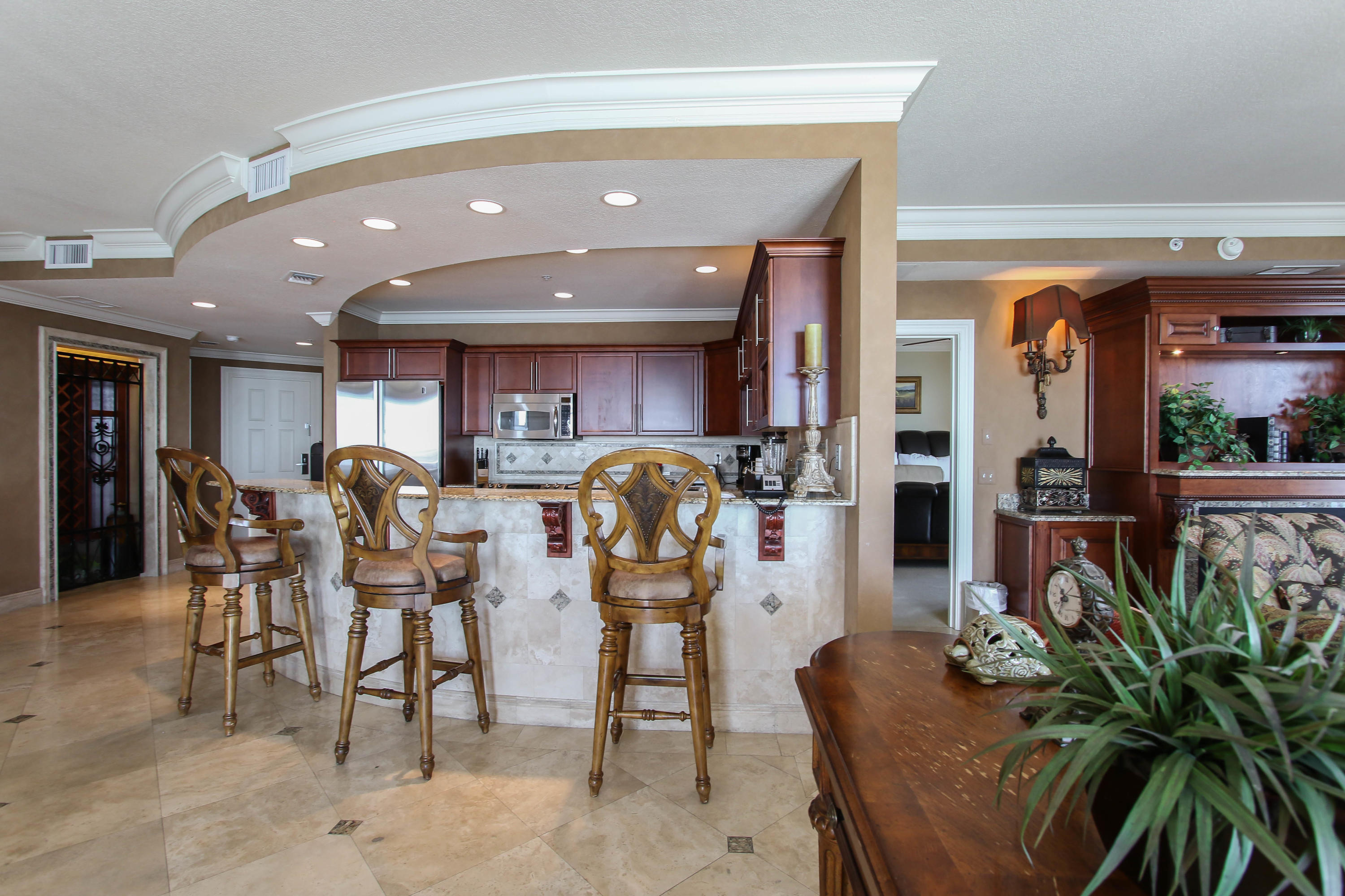 EMERALD GRANDE - Residential