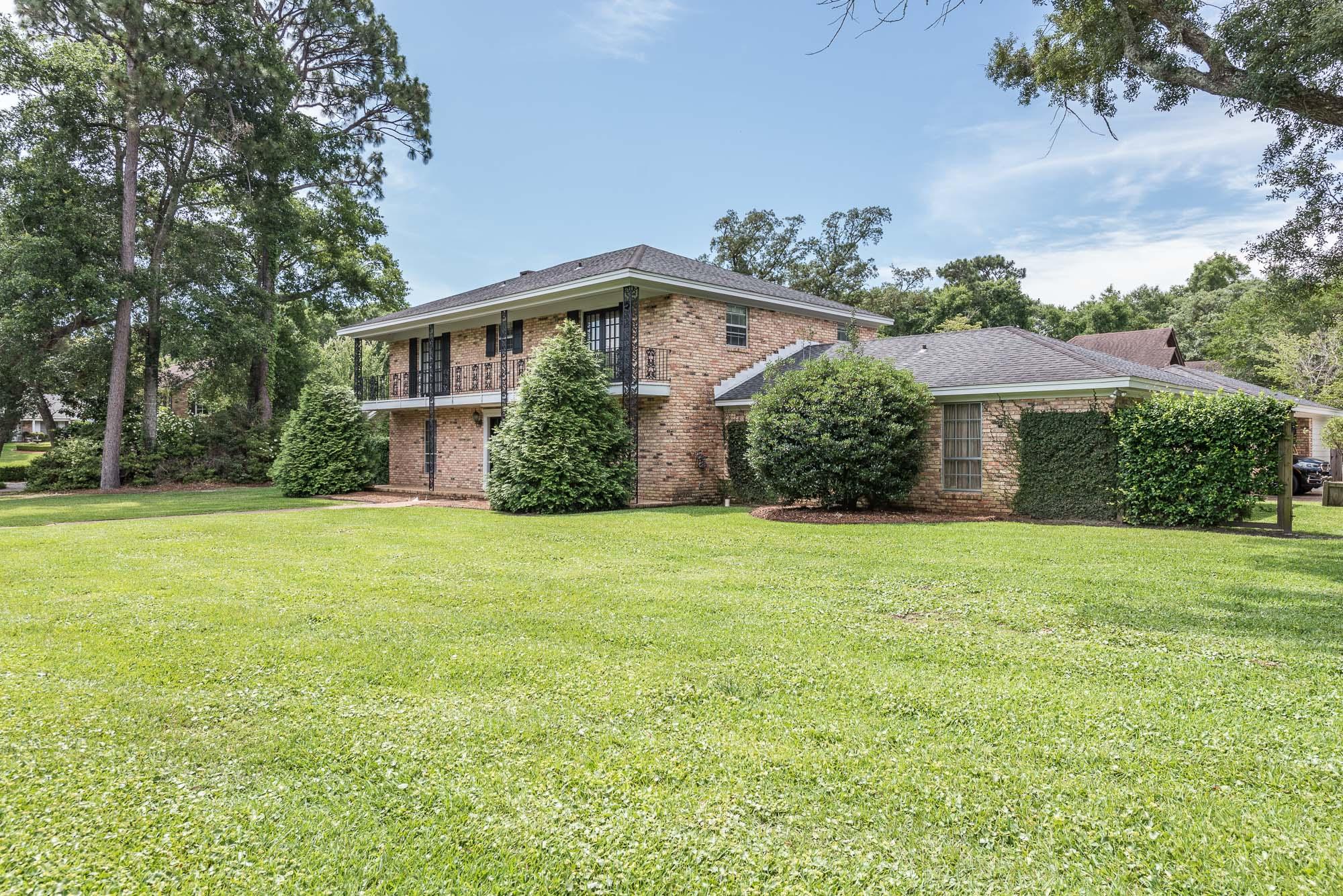 BIRNAM WOODS - Residential