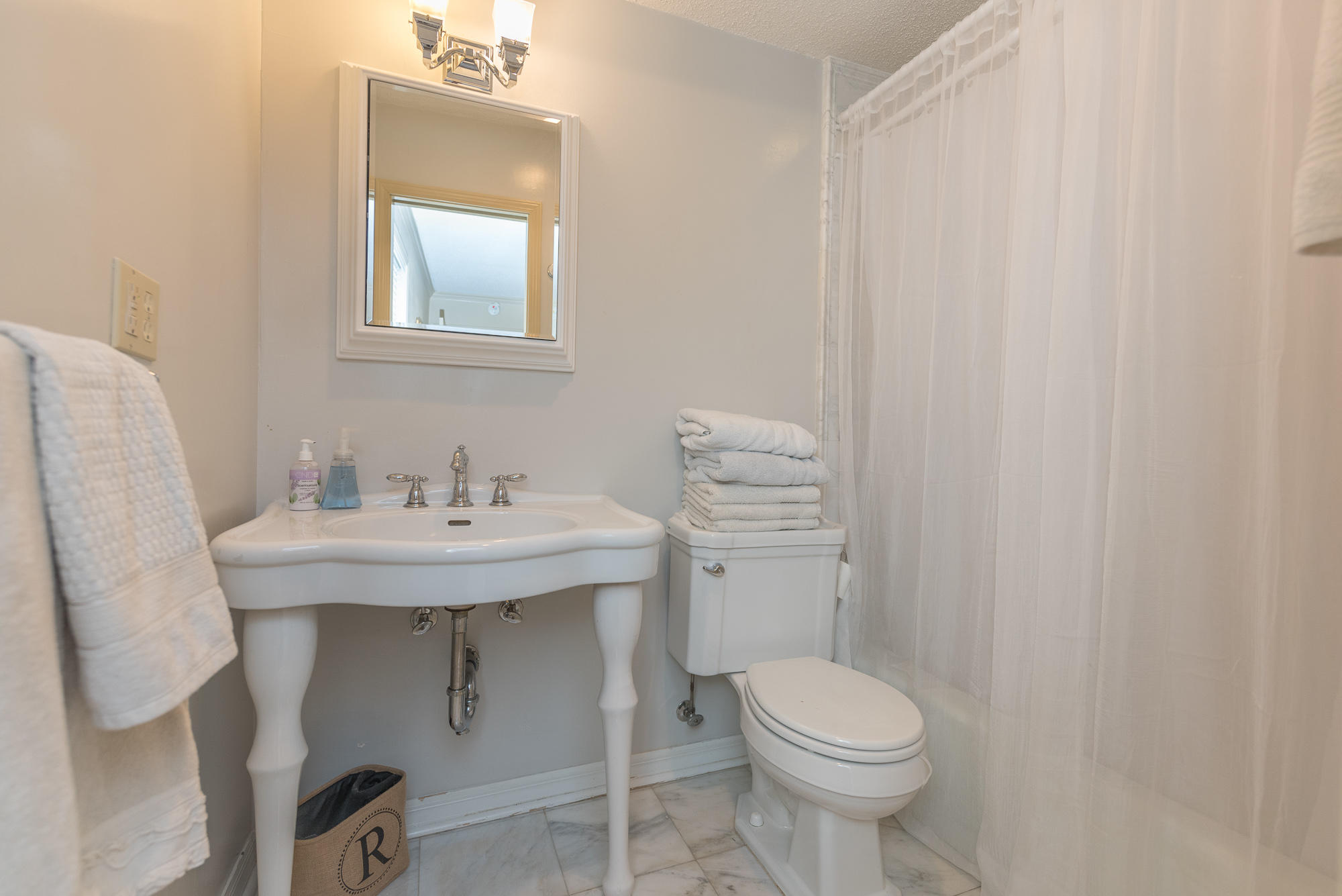 BIRNAM WOODS - Residential