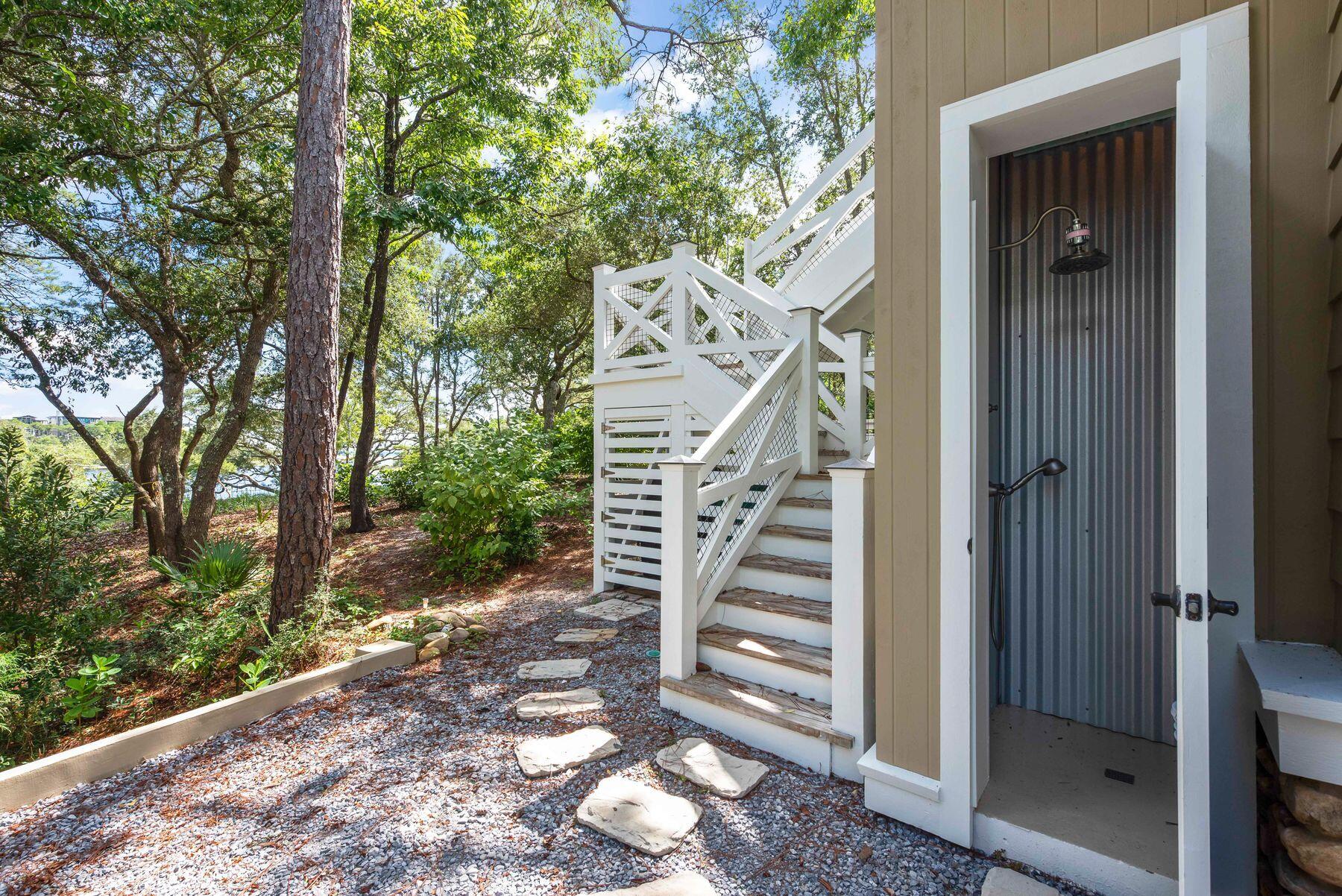 DRAPER LAKE COASTAL VILLAGE - Residential