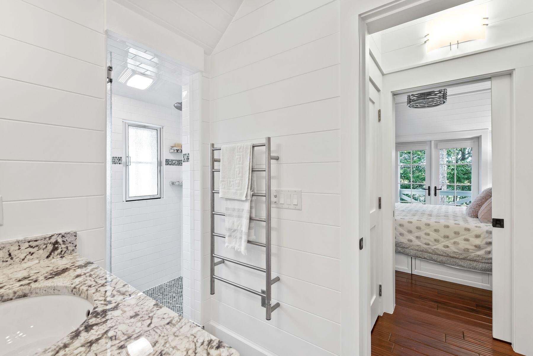 DRAPER LAKE COASTAL VILLAGE - Residential