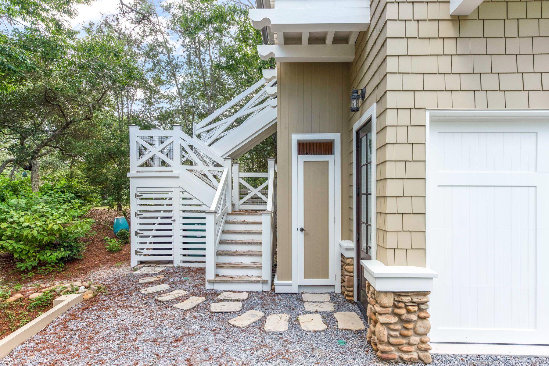 DRAPER LAKE COASTAL VILLAGE - Residential