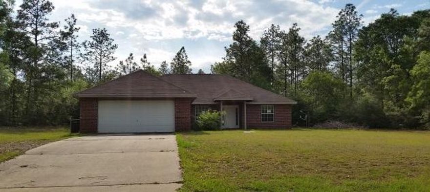Real Estate Owned. Check out the quality of this brick home built by Bell Family Homes. This home features a cathedral ceiling in the family room. The master bedroom has a trey ceiling and the master bath has separate shower and garden tub area. Kenmore Appliances completes this galley kitchen. Double car garage. Home is situated on approx. one acre lot. Check out this great home today. Call to take a look today.