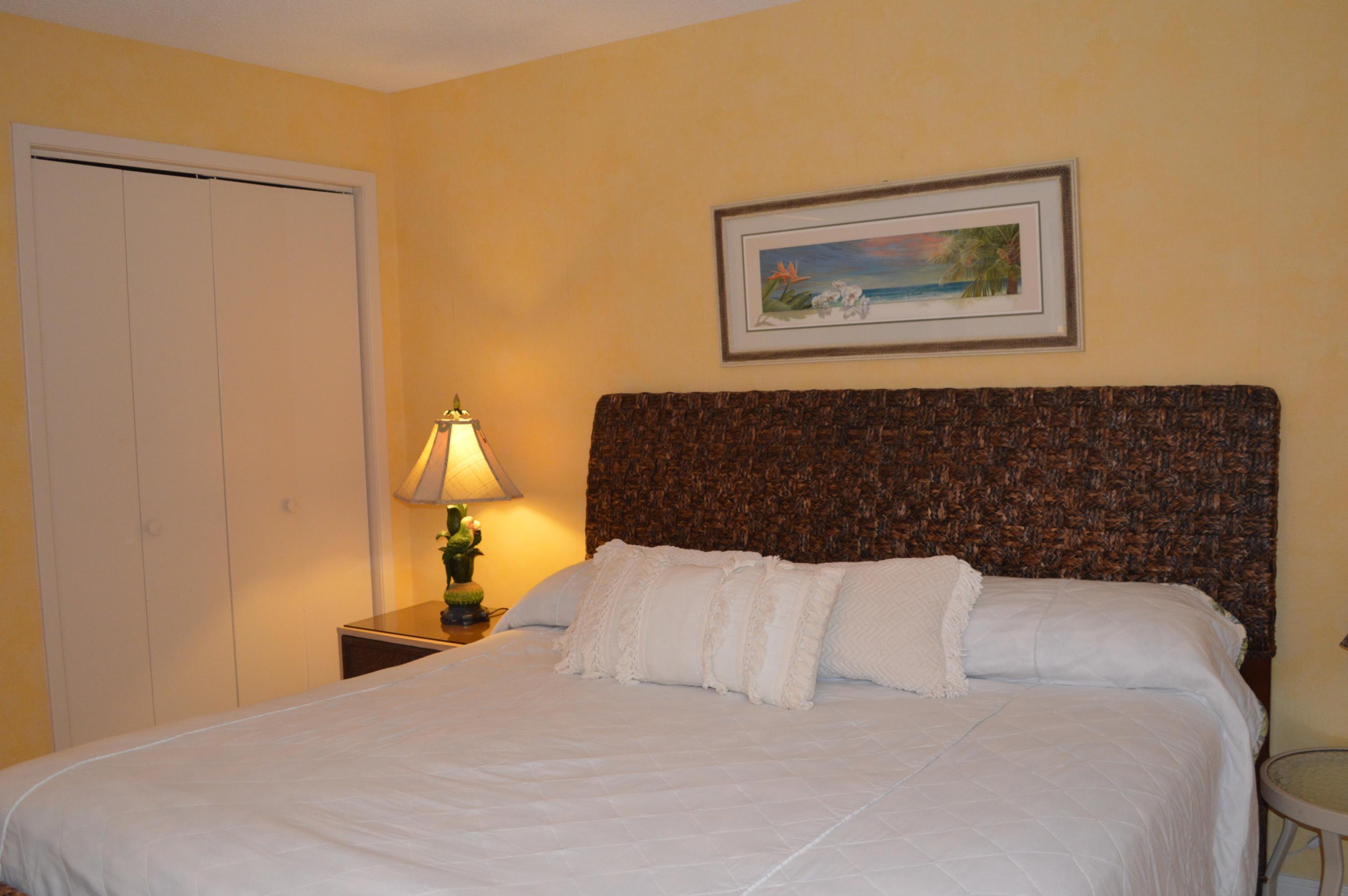 EDGEWATER TOWER 3 - Residential