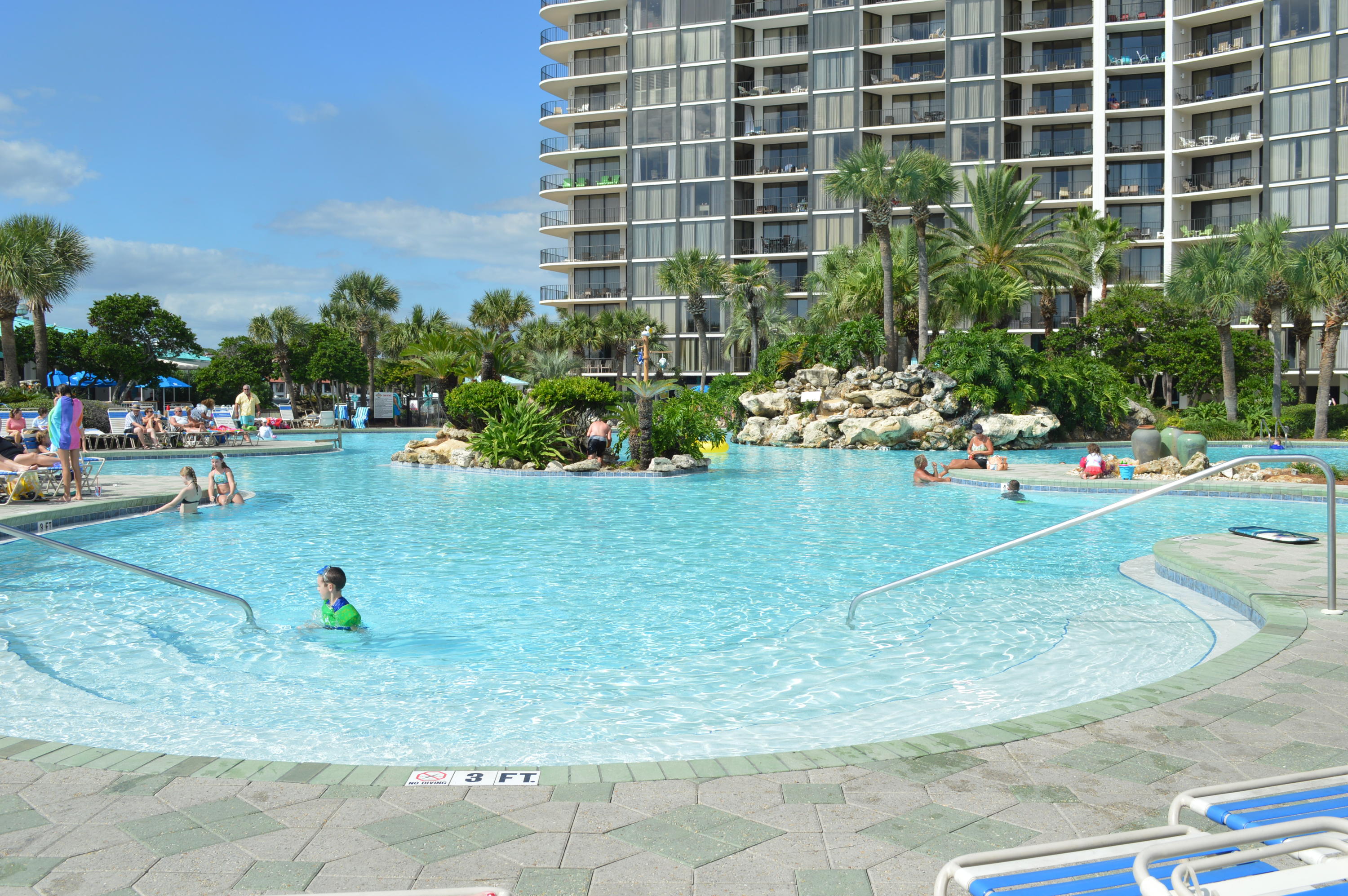 EDGEWATER TOWER 3 - Residential