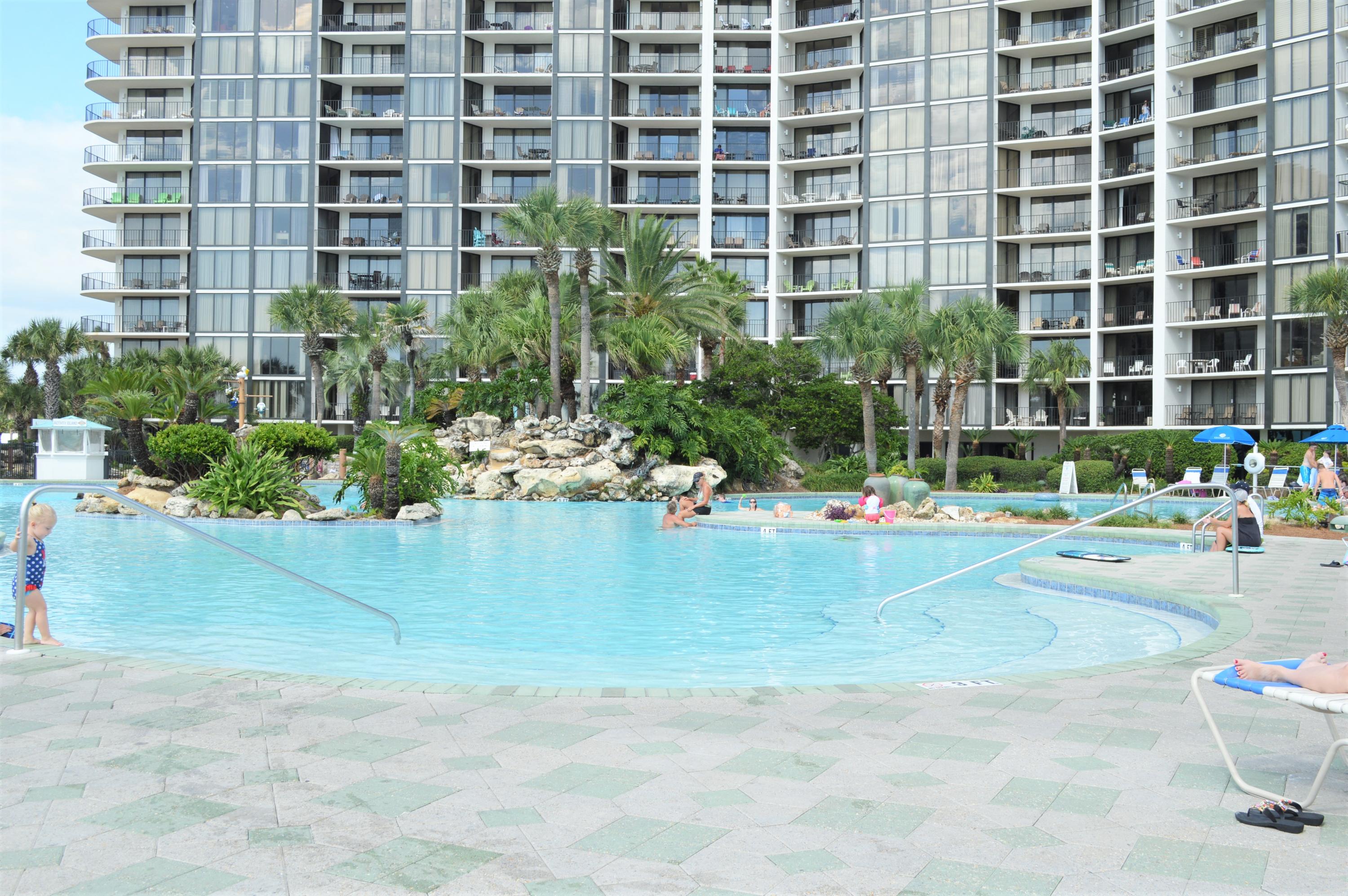 EDGEWATER TOWER 3 - Residential