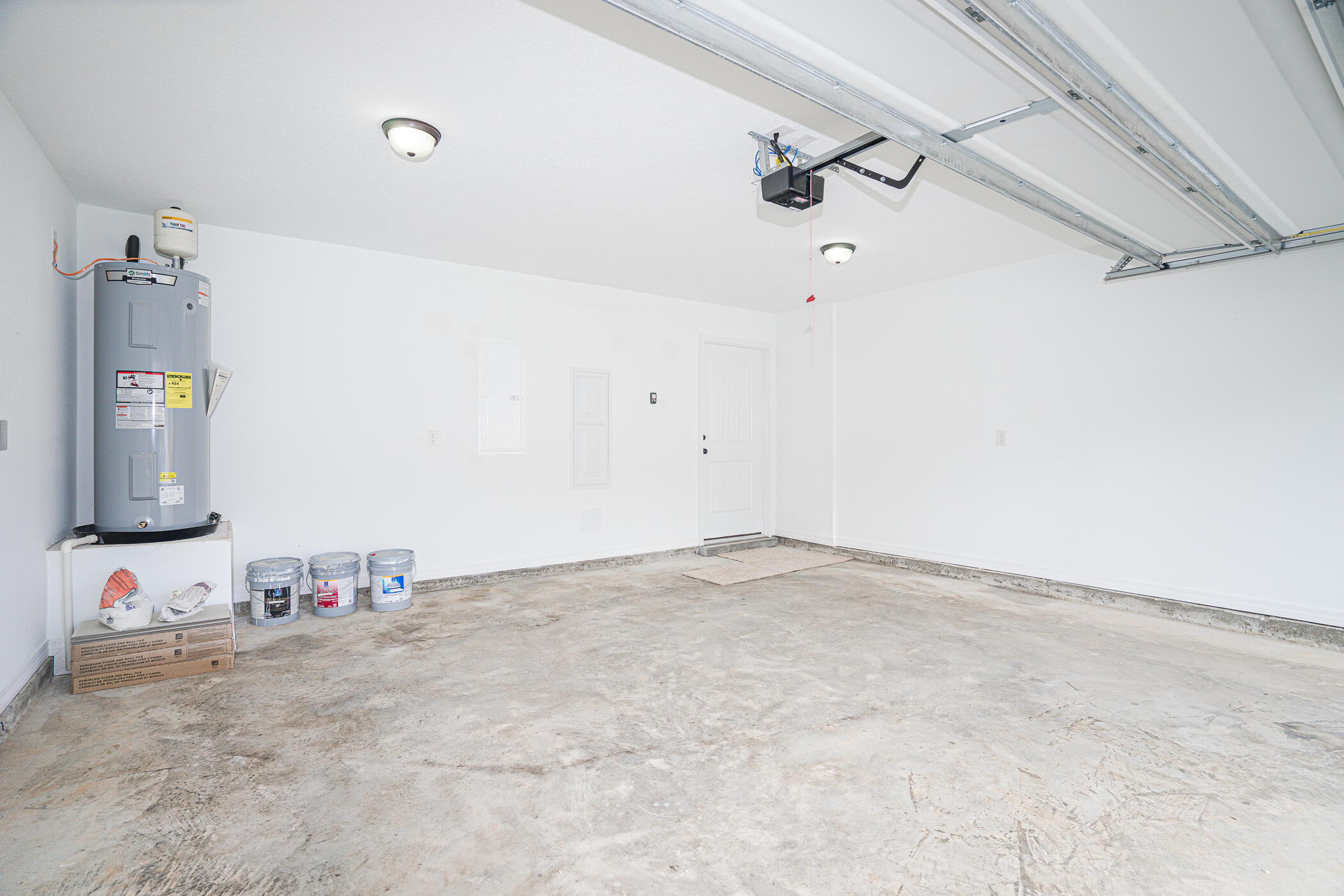 STILLWELL ESTATES - Residential