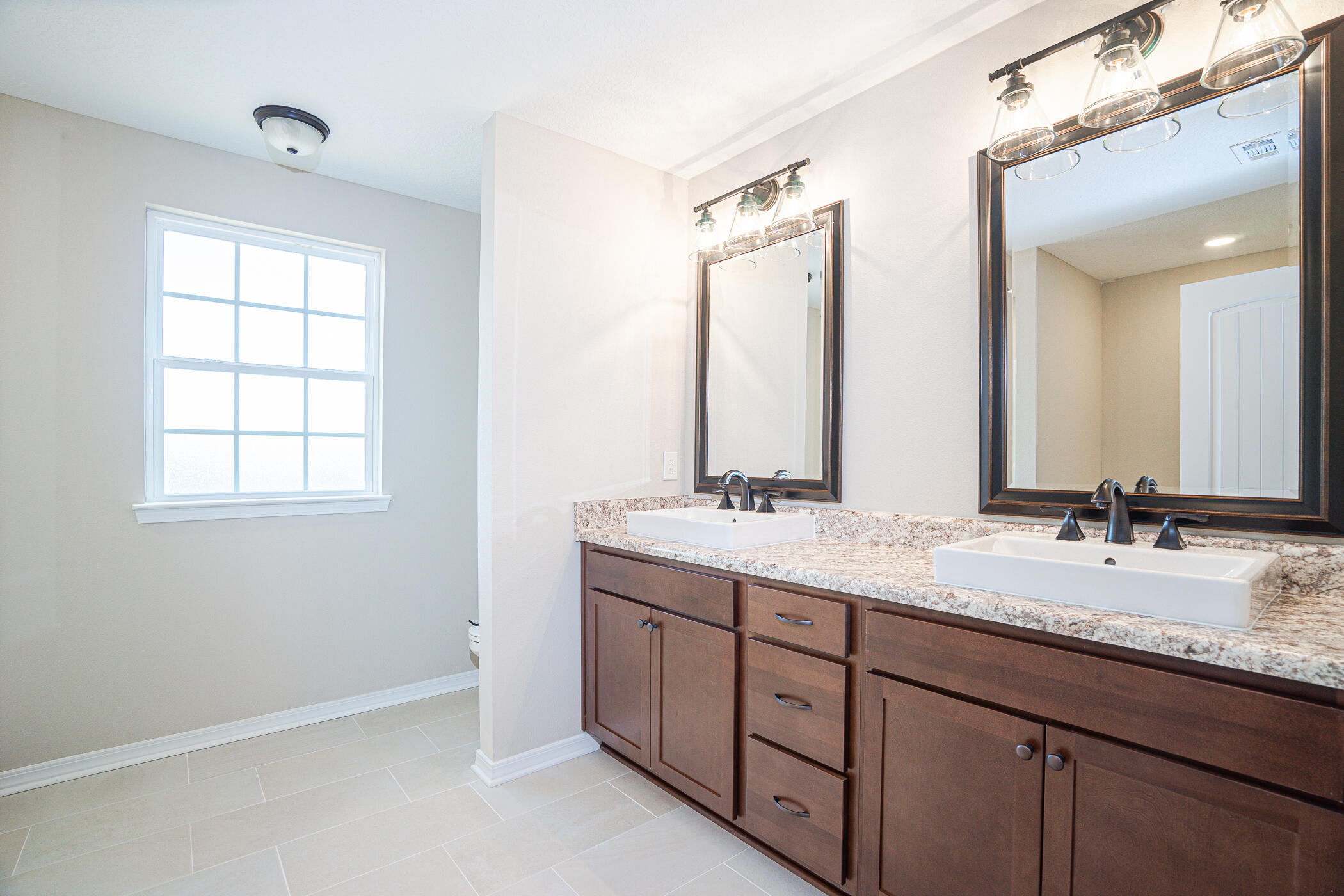 STILLWELL ESTATES - Residential