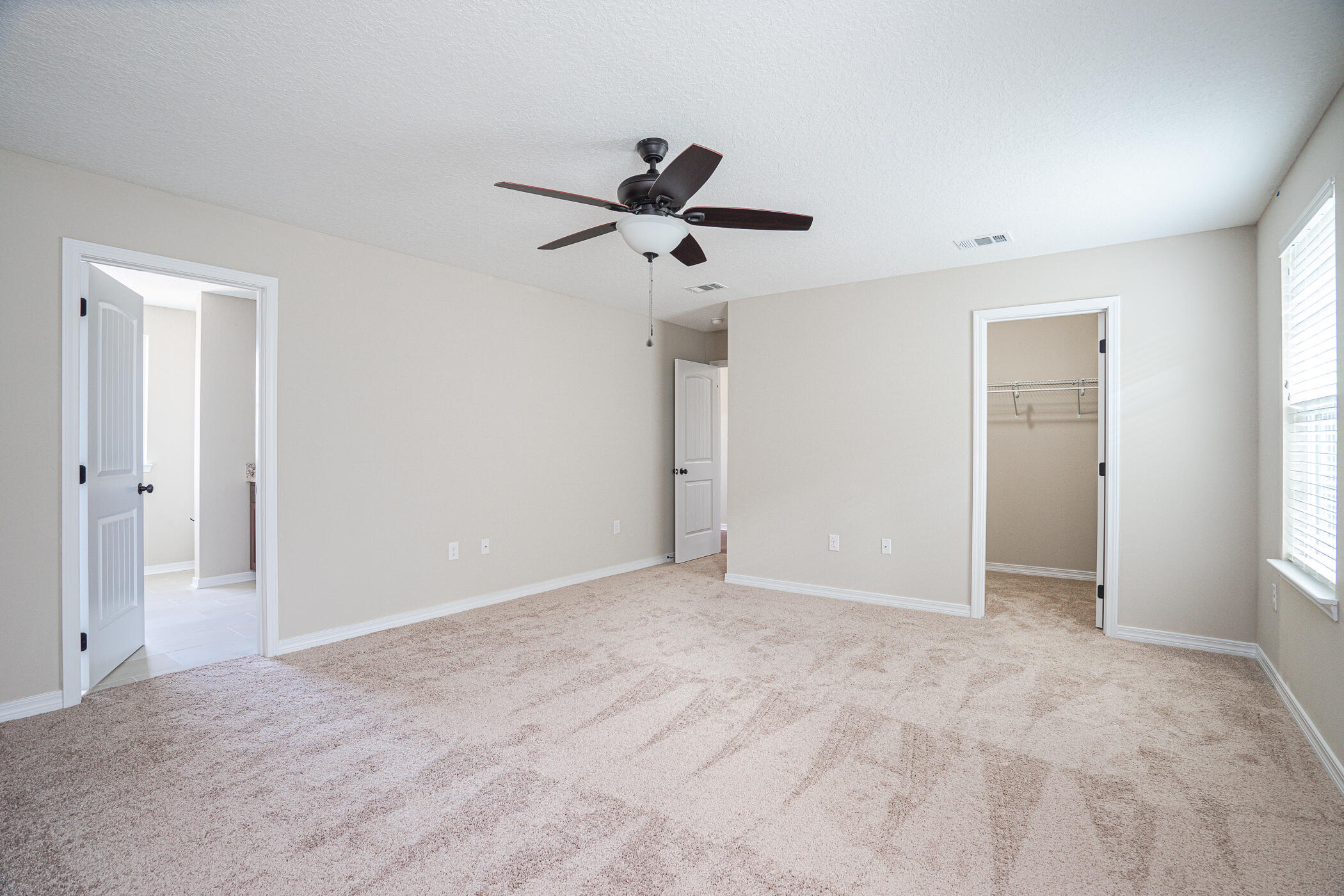 STILLWELL ESTATES - Residential