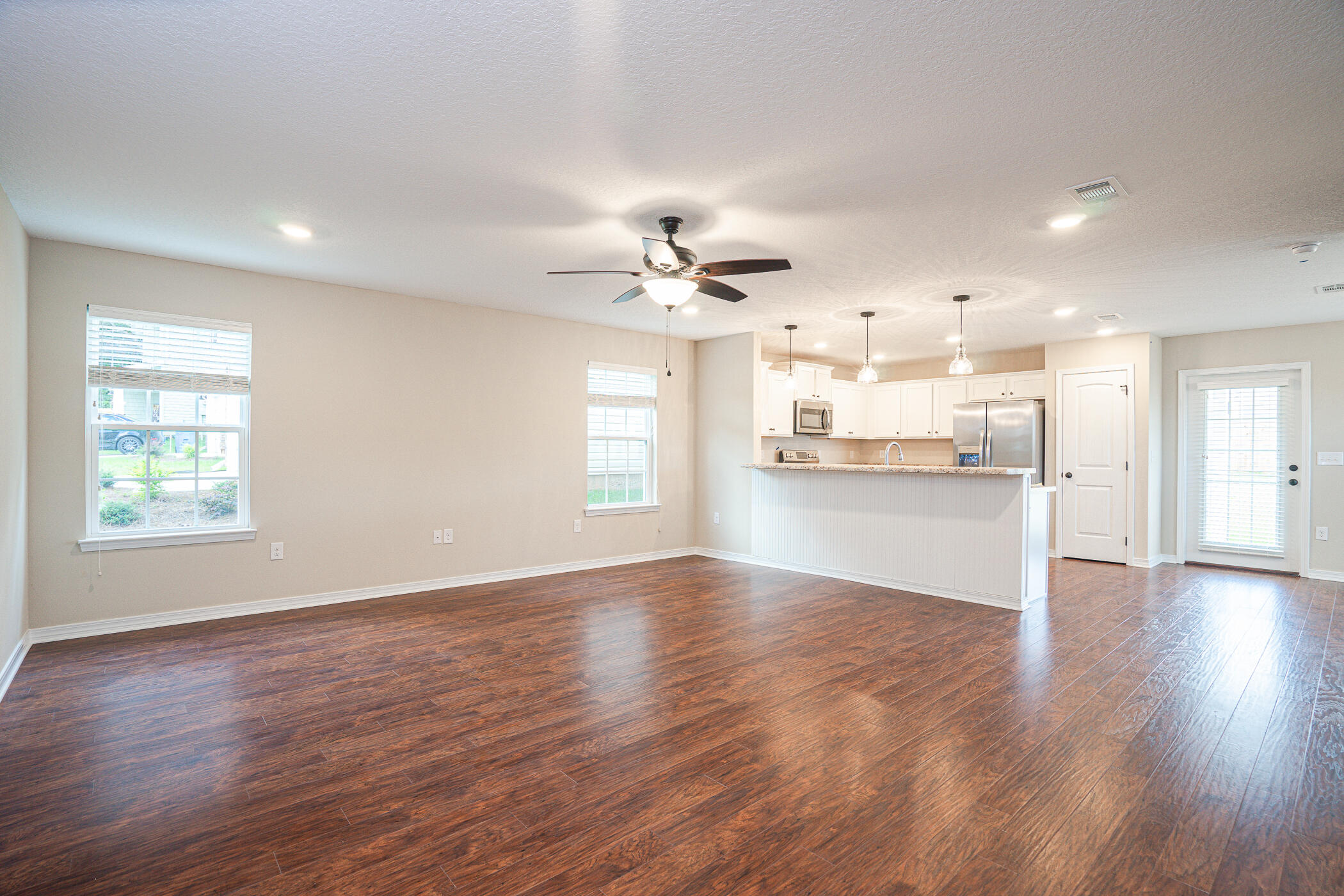 STILLWELL ESTATES - Residential