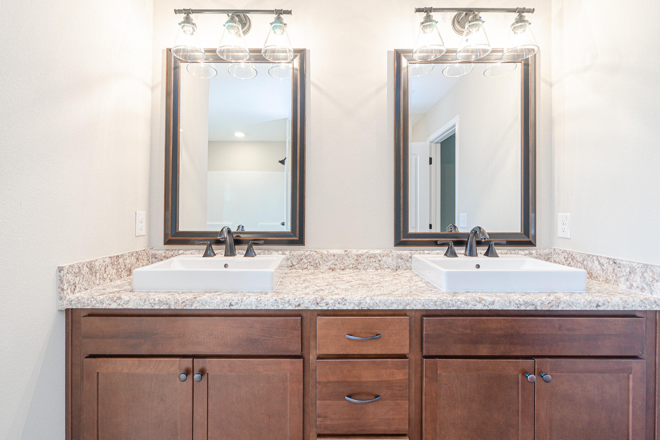 STILLWELL ESTATES - Residential