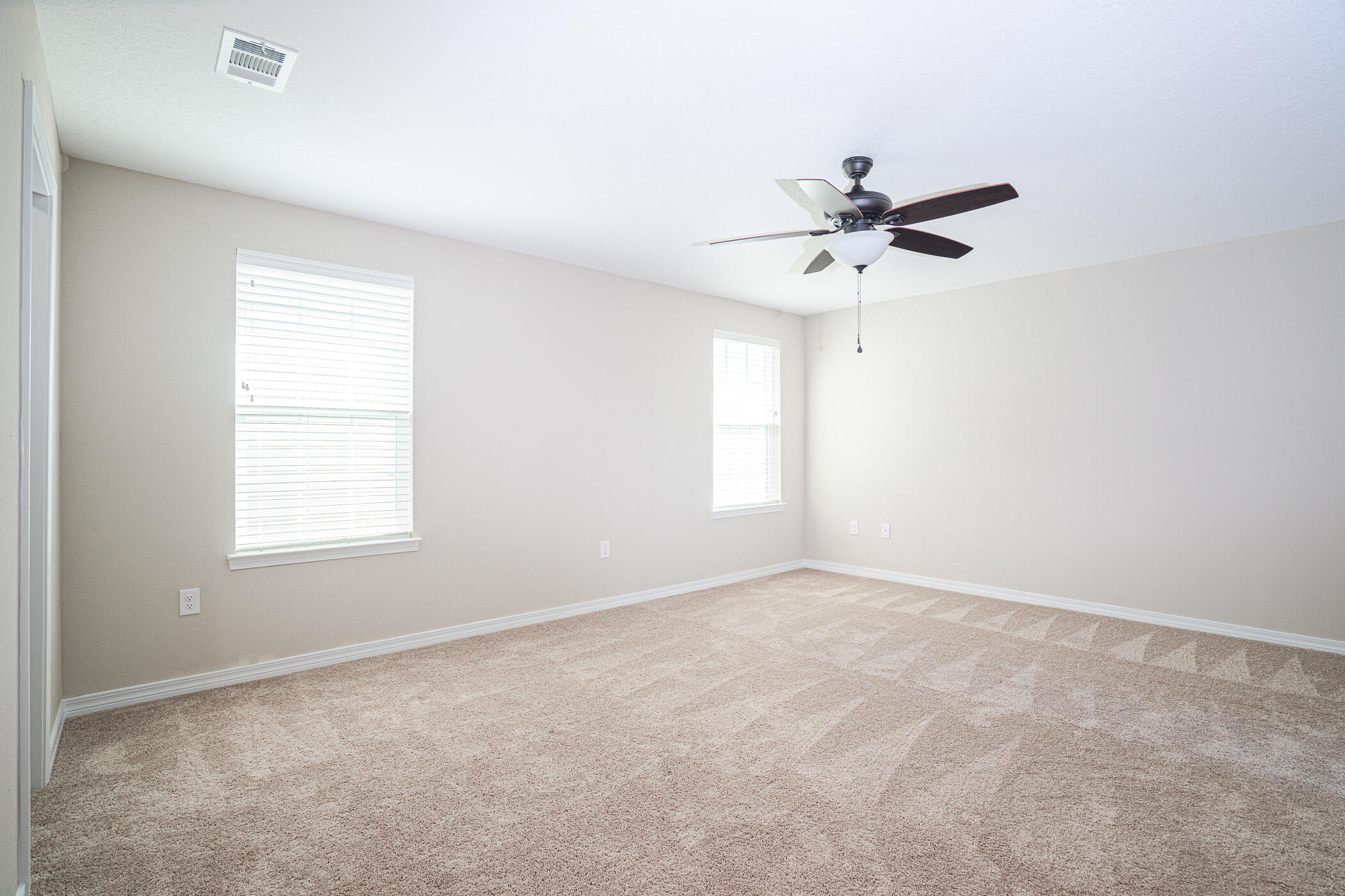 STILLWELL ESTATES - Residential