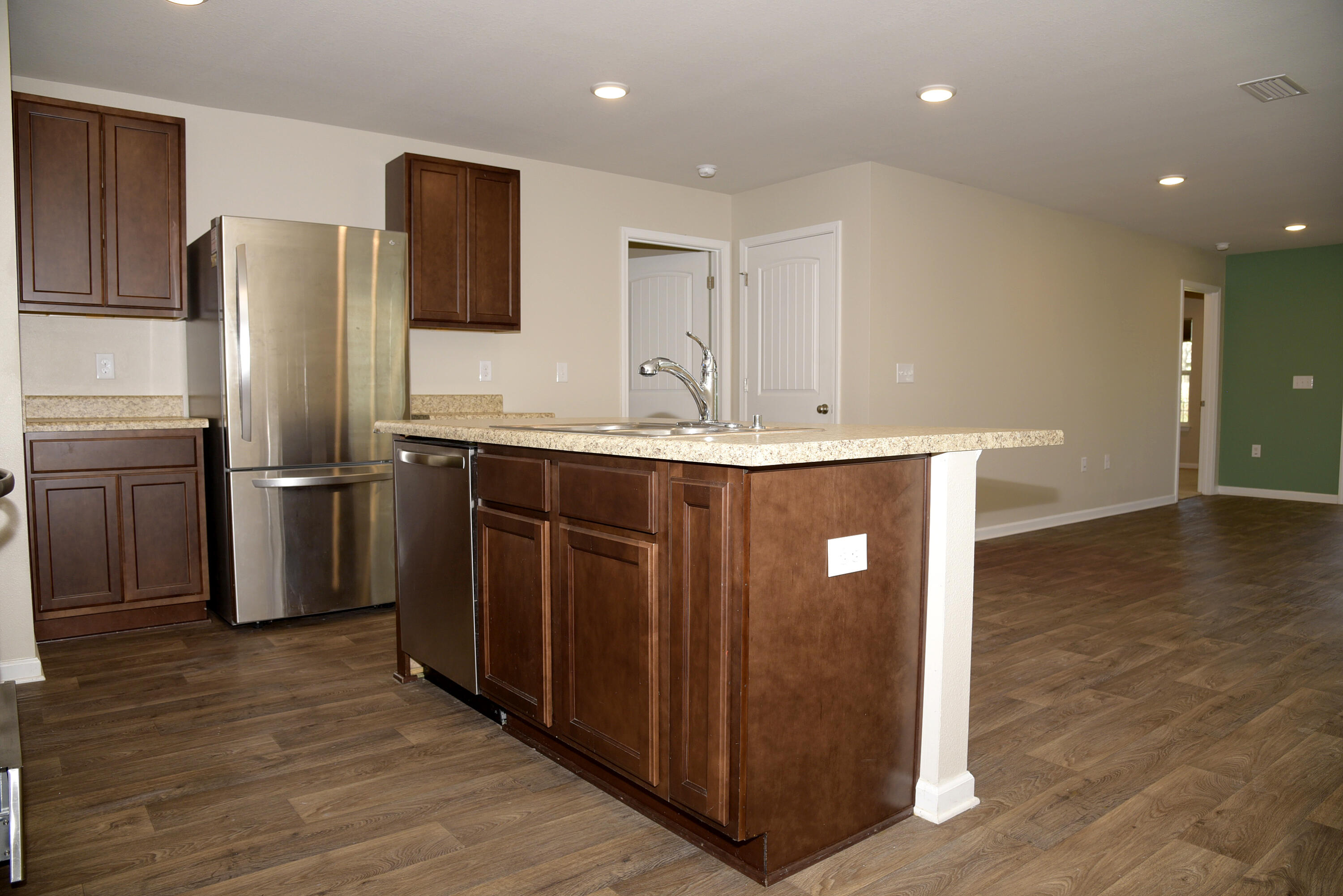 HAMMOCK BAY - Residential Lease