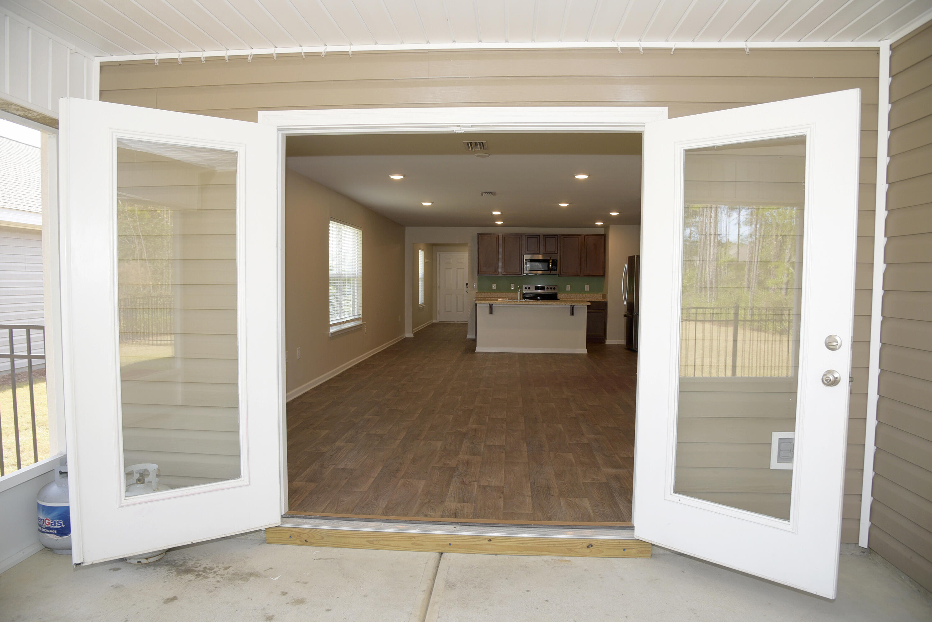 HAMMOCK BAY - Residential Lease