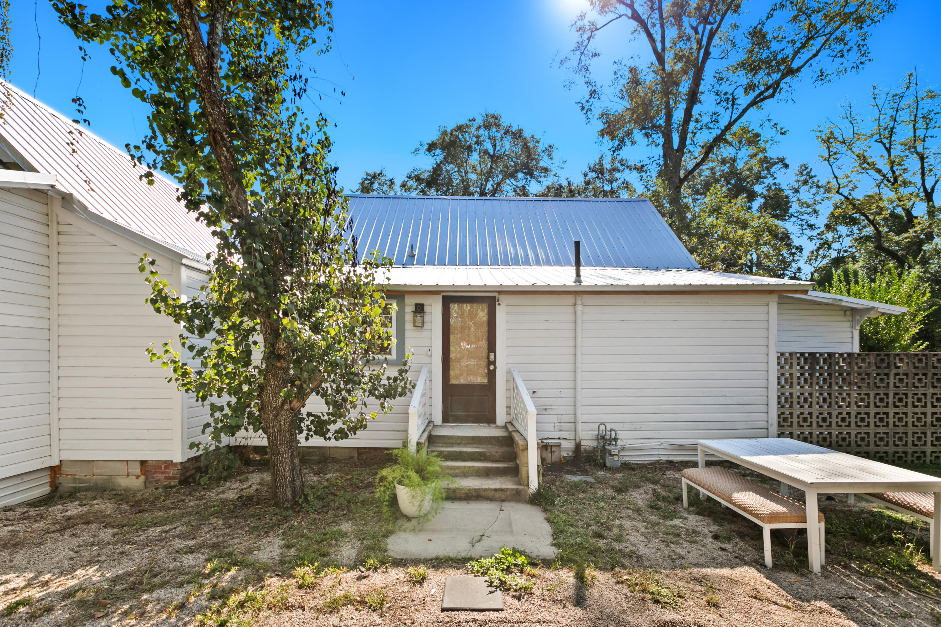 TOWN OF DEFUNIAK SPRINGS - Residential