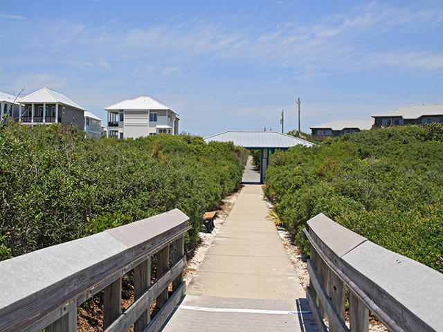 POMPANO PLACE - Land