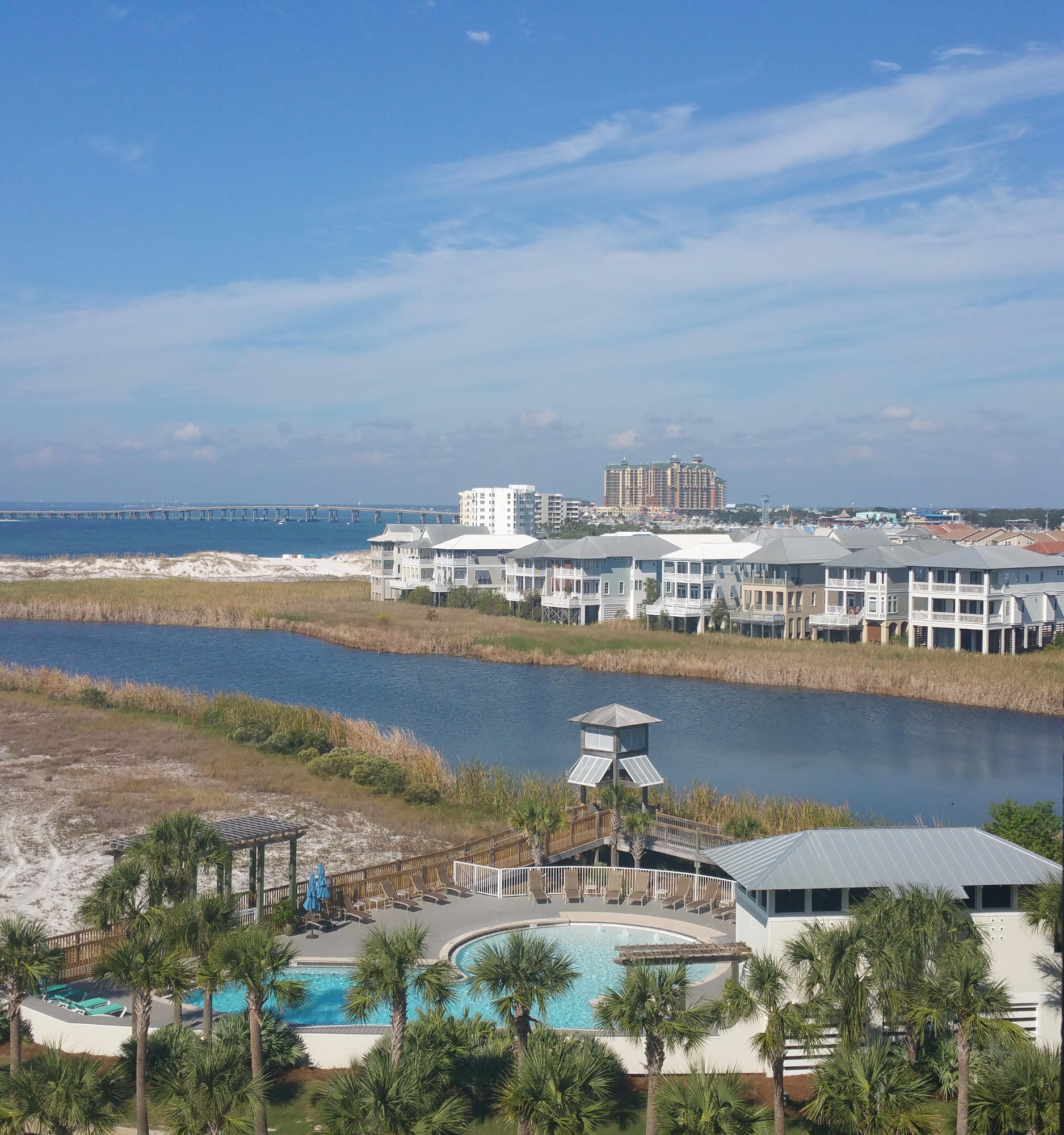 Jetty East Condominium - Residential