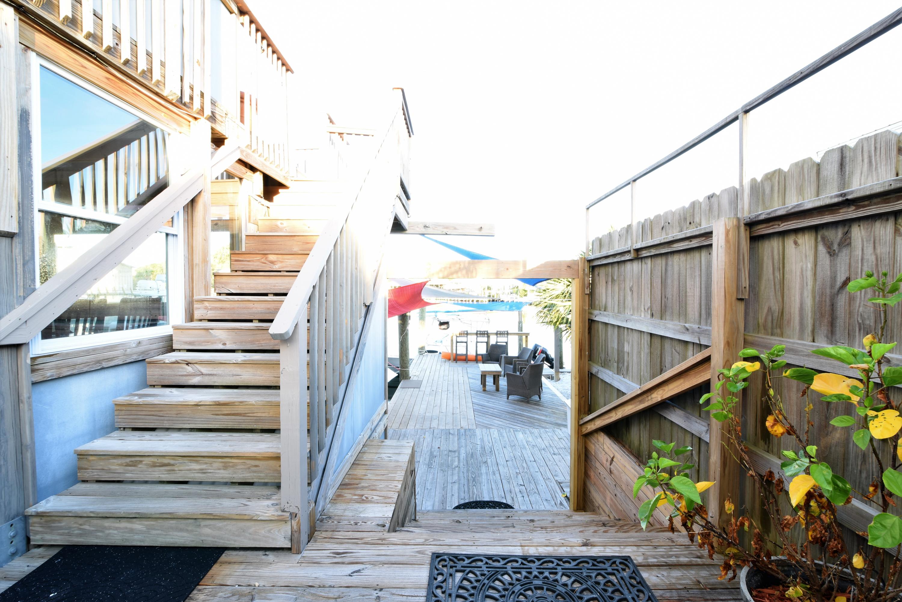 NEPTUNES RETREAT - Residential