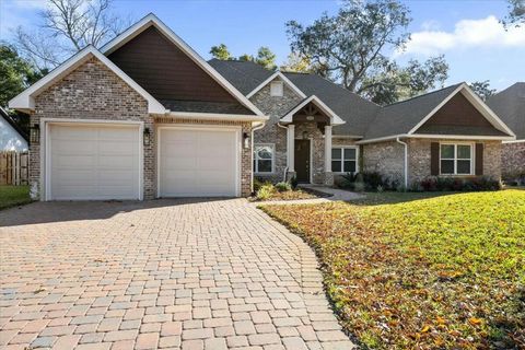 A home in Gulf Breeze