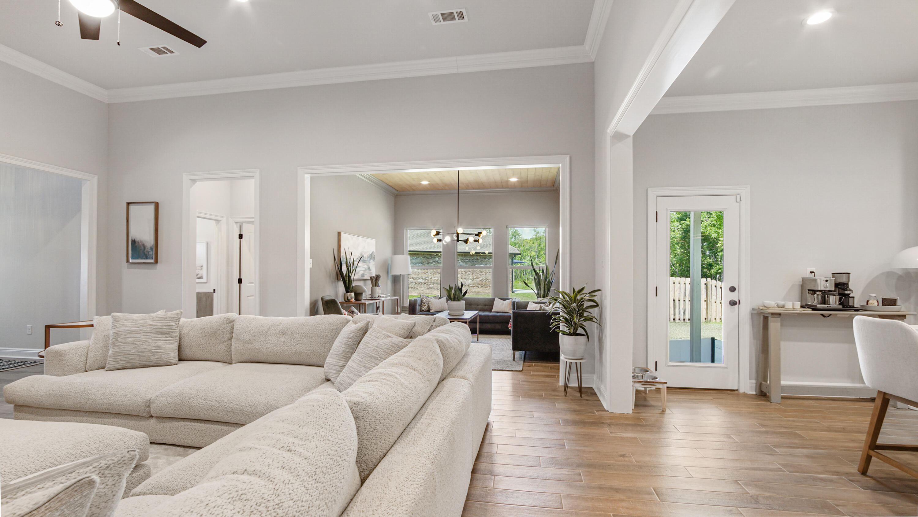 HAMMOCK BAY - Residential