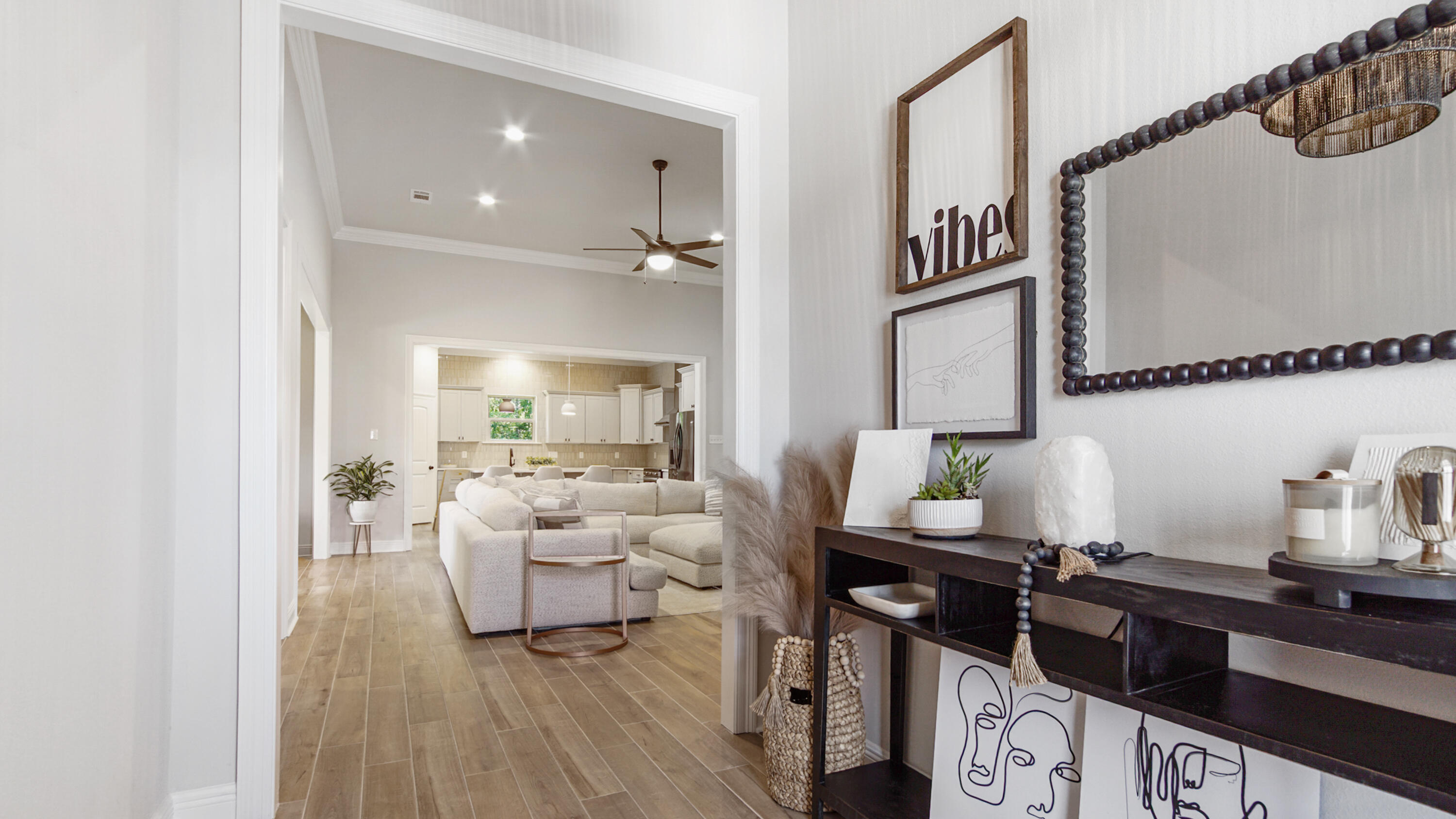 HAMMOCK BAY - Residential