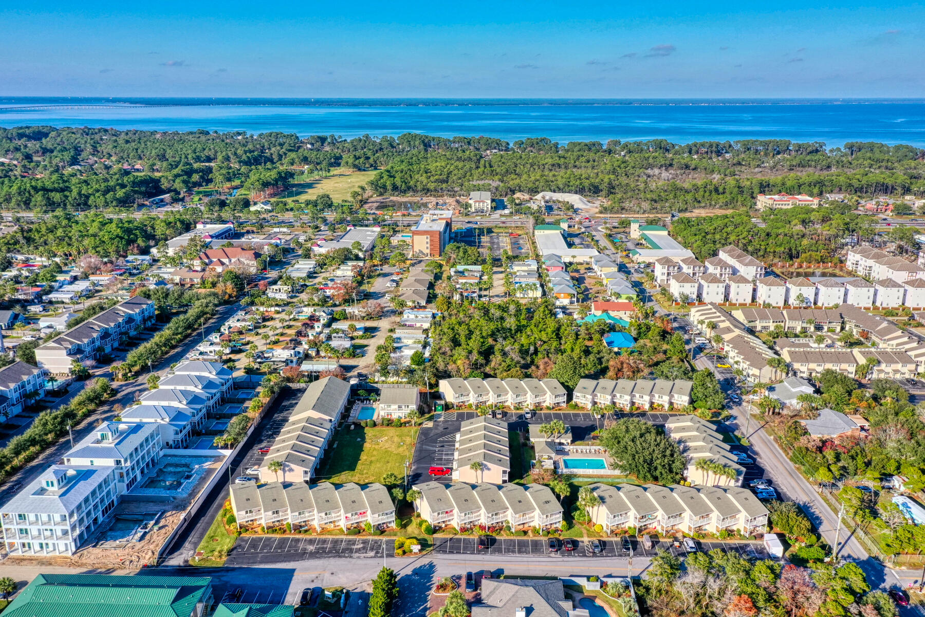 WOODLAND SHORES T/H PH IV - Residential