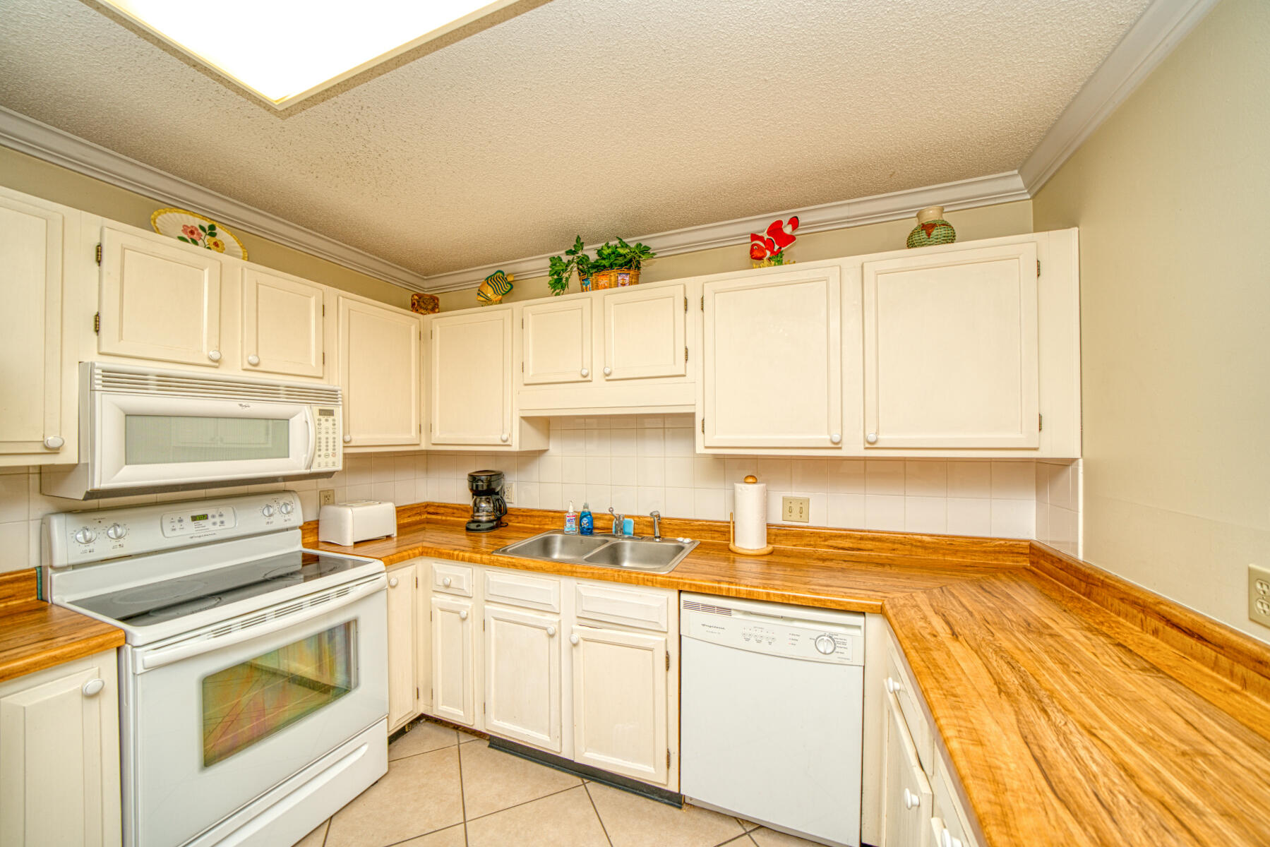 WOODLAND SHORES T/H PH IV - Residential