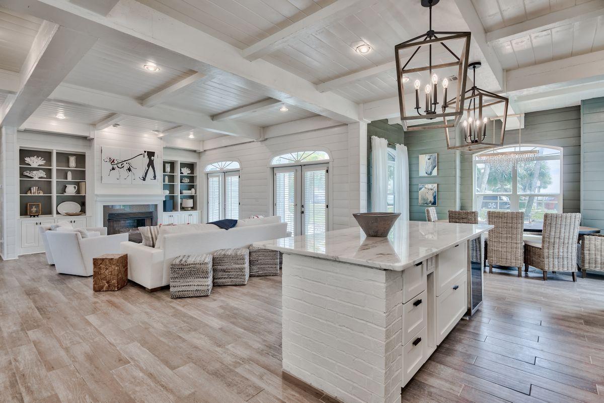 CRYSTAL BEACH - Residential