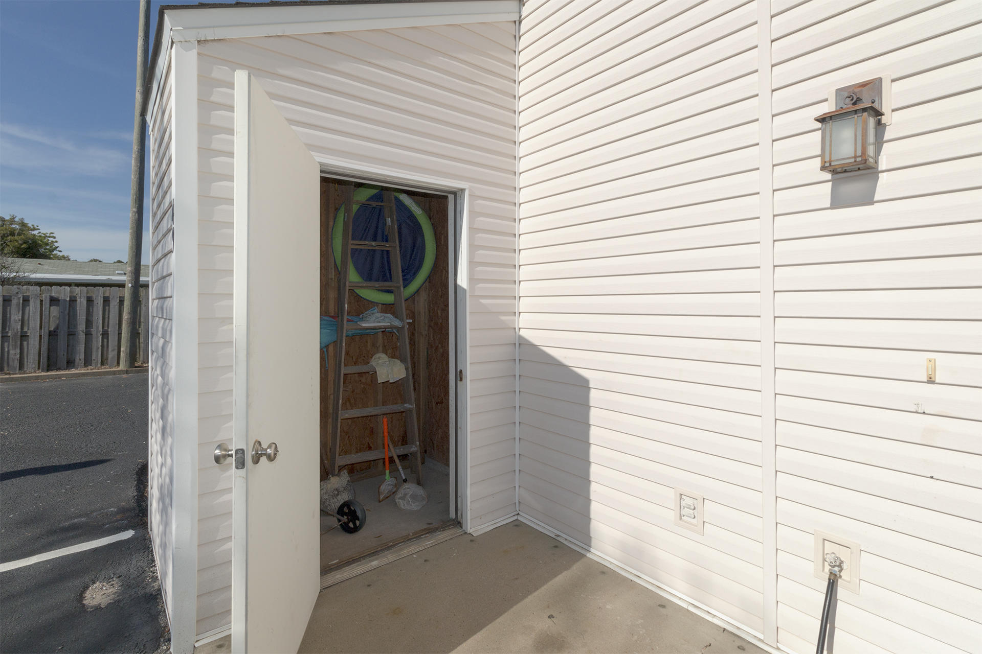 WOODLAND SHORES T/H PH 5 - Residential