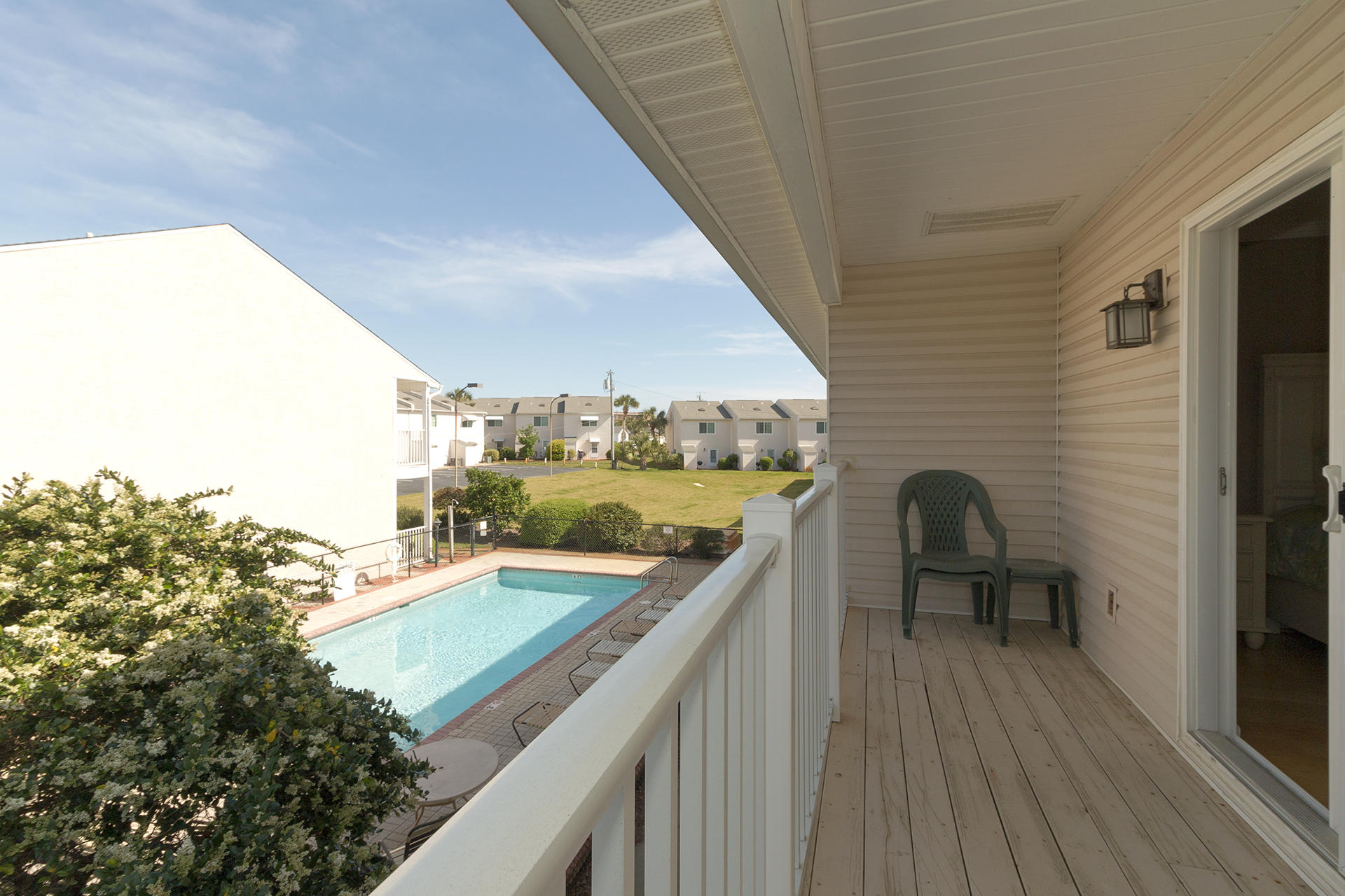 WOODLAND SHORES T/H PH 5 - Residential