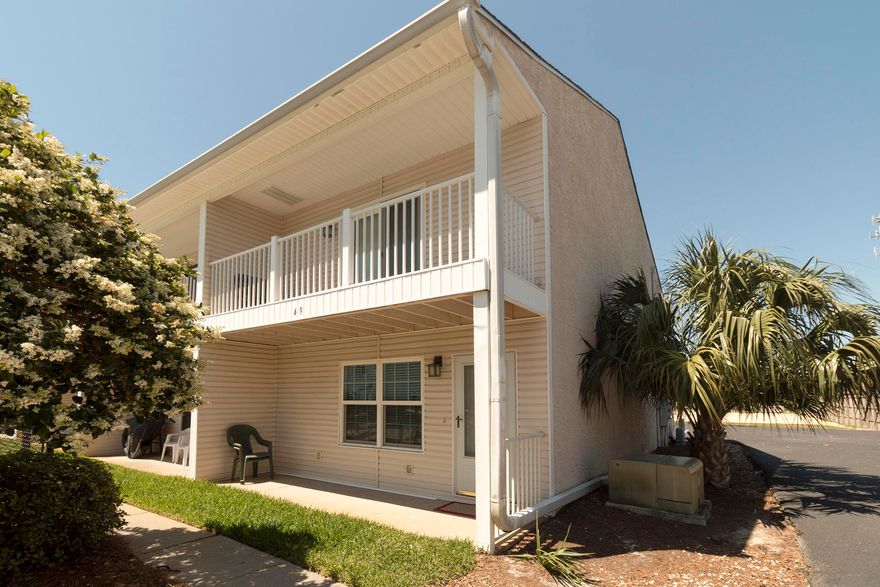 Bright Open & Airy 2BR/2.5BA 1,300SF Townhome Located Next to One of 2 Pools in Woodland Shores. A Short Distance to the Beach This Townhome was Recently Updated and Features Tile & Bamboo Hardwood Floors, Granite Countertops, and Stainless Appliances. Fully Furnished.