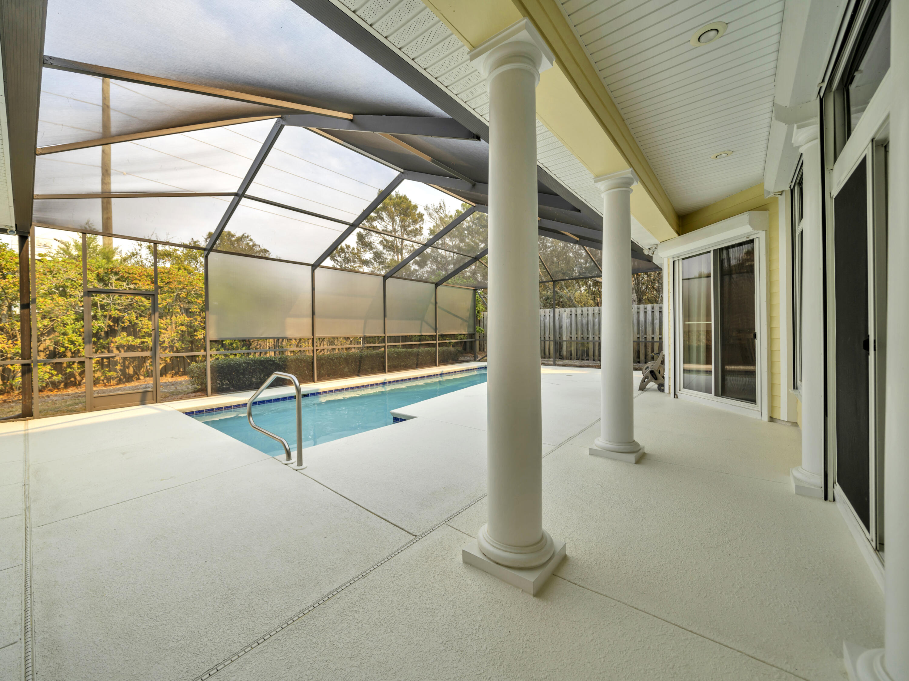 CAMP CREEK LAKE - Residential