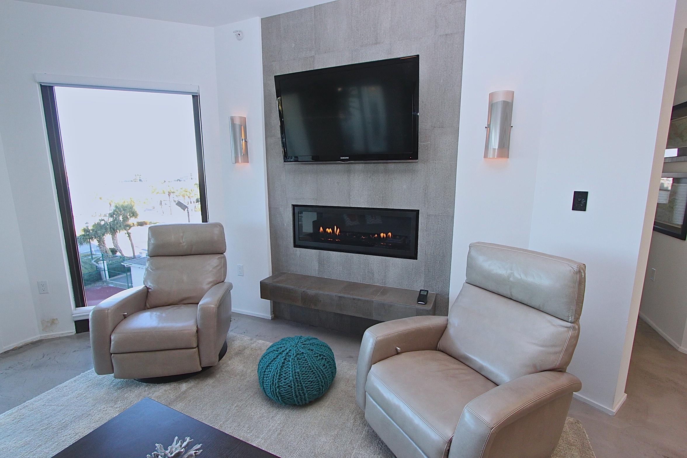 WATERVIEW TOWERS YACHT CLUB - Residential