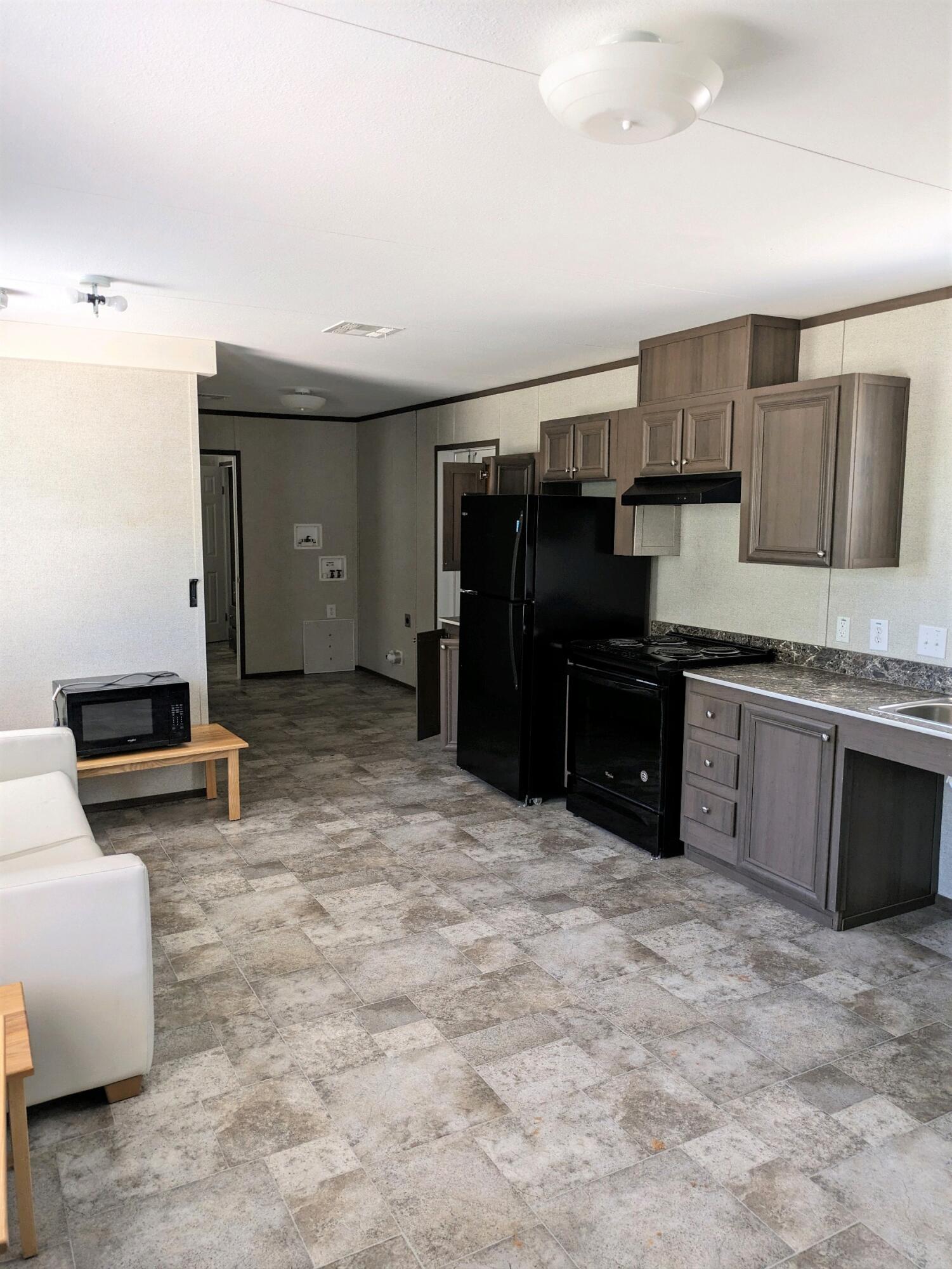 OAKWOOD HILLS UNIT 3 - Residential