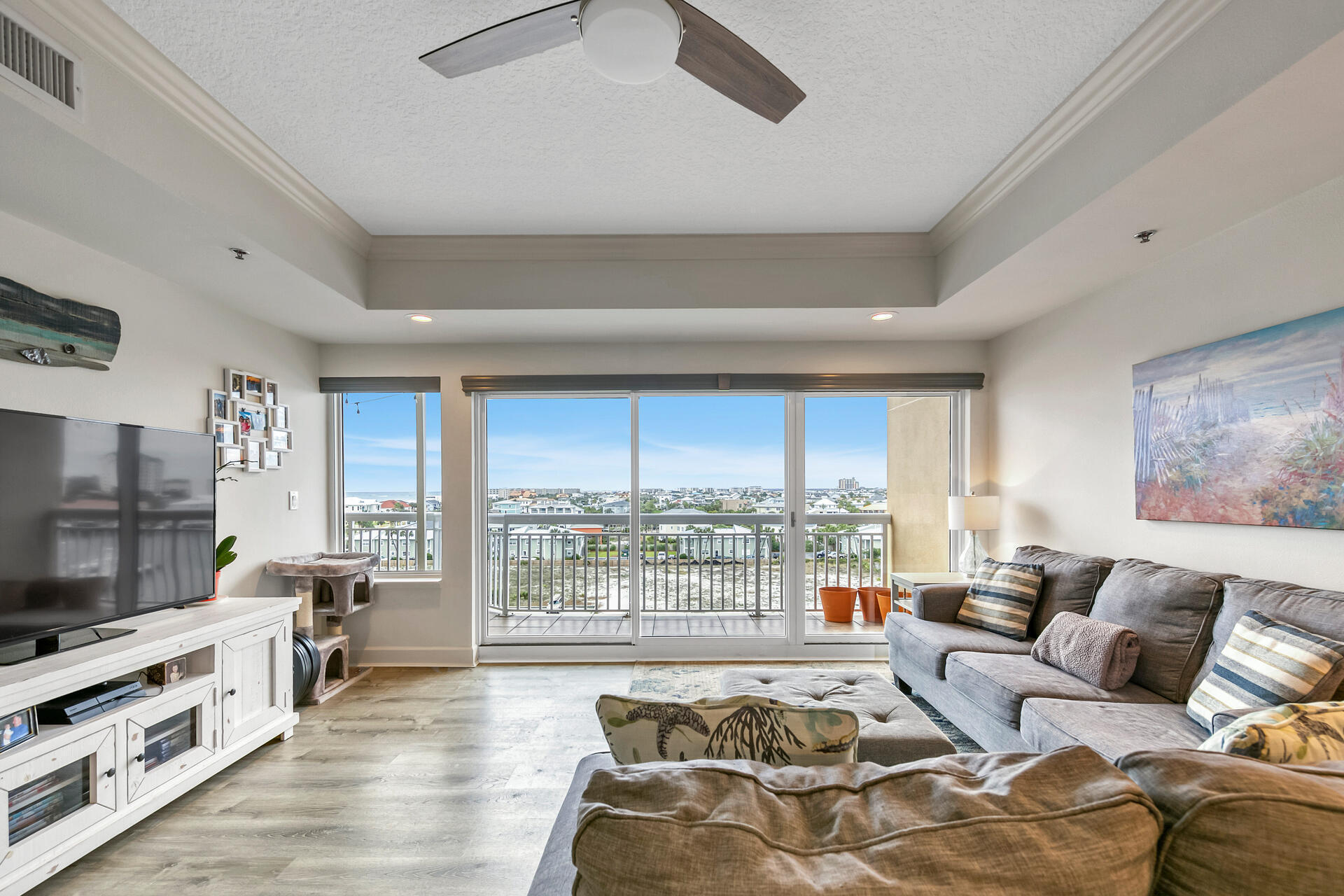 HARBOR LANDING - Residential