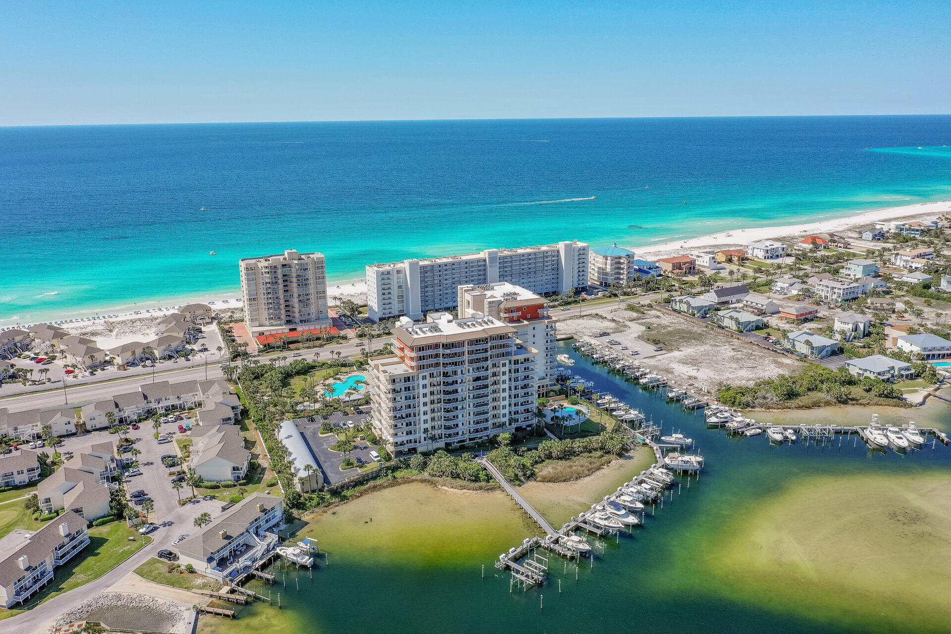 HARBOR LANDING - Residential