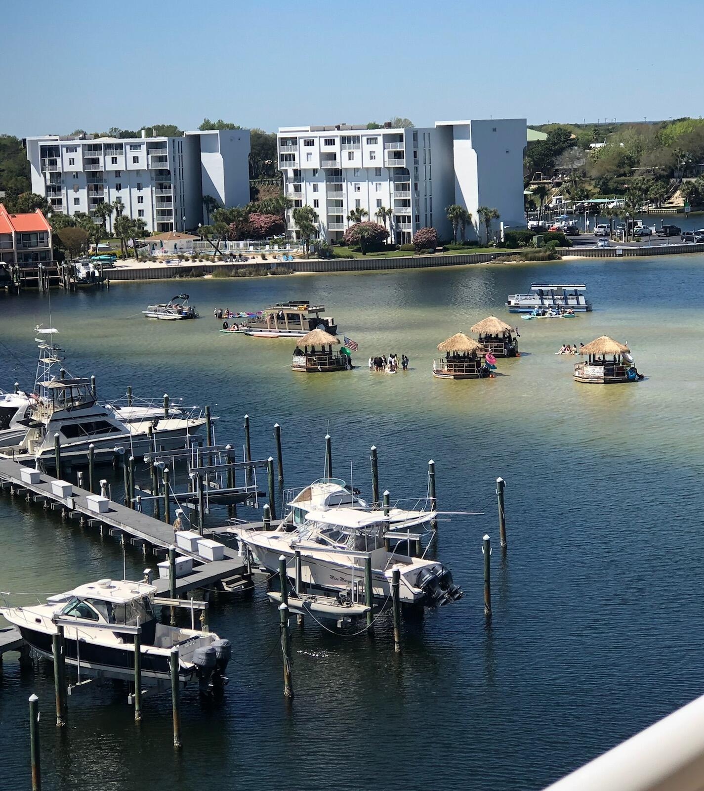 HARBOR LANDING - Residential