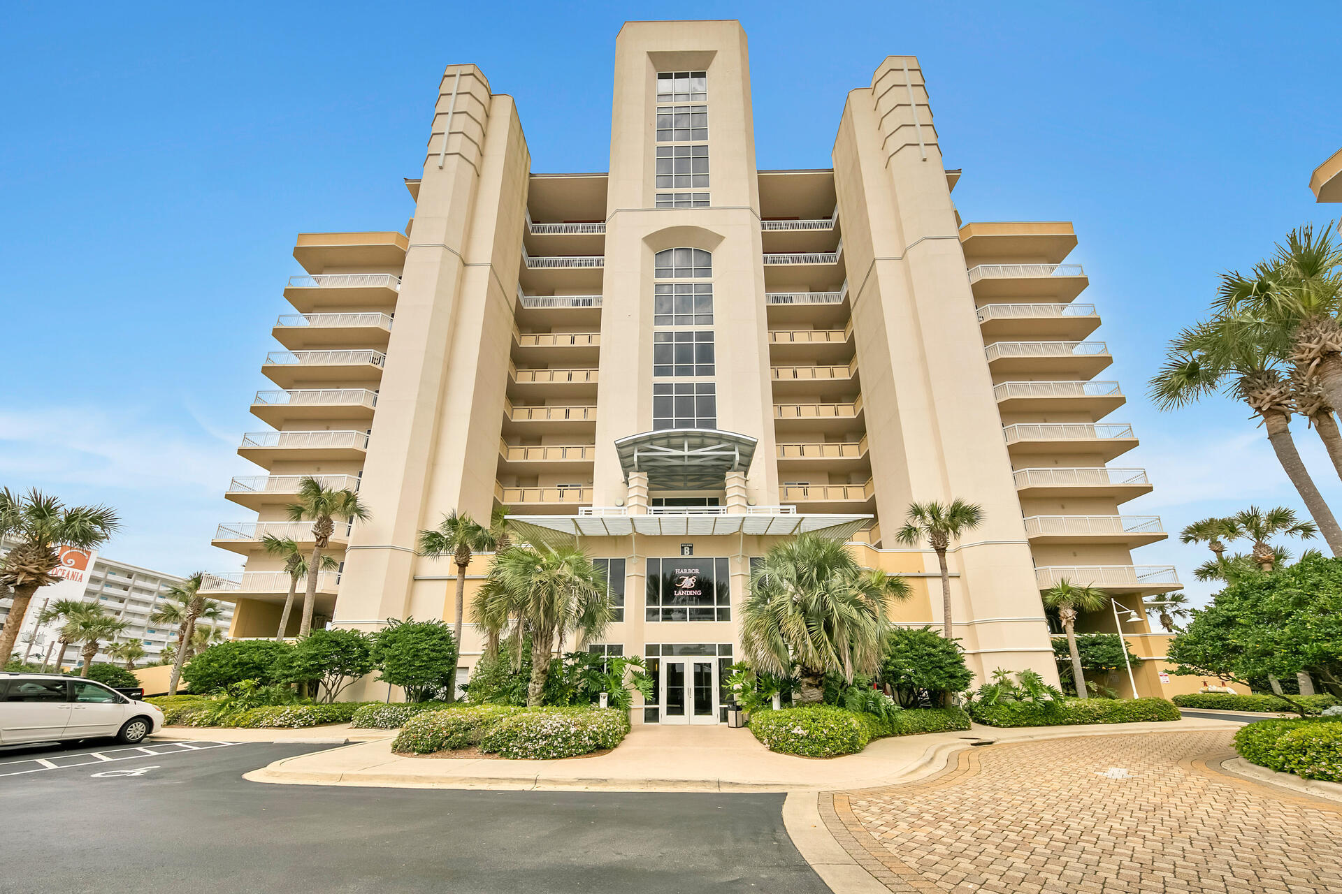 HARBOR LANDING - Residential