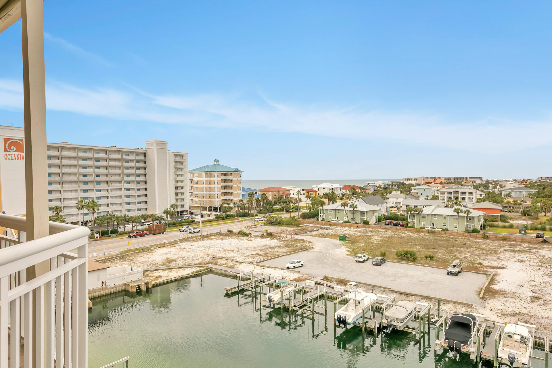 HARBOR LANDING - Residential