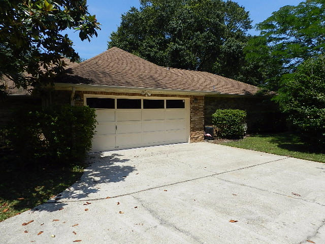 HIDDEN CREEK - Residential