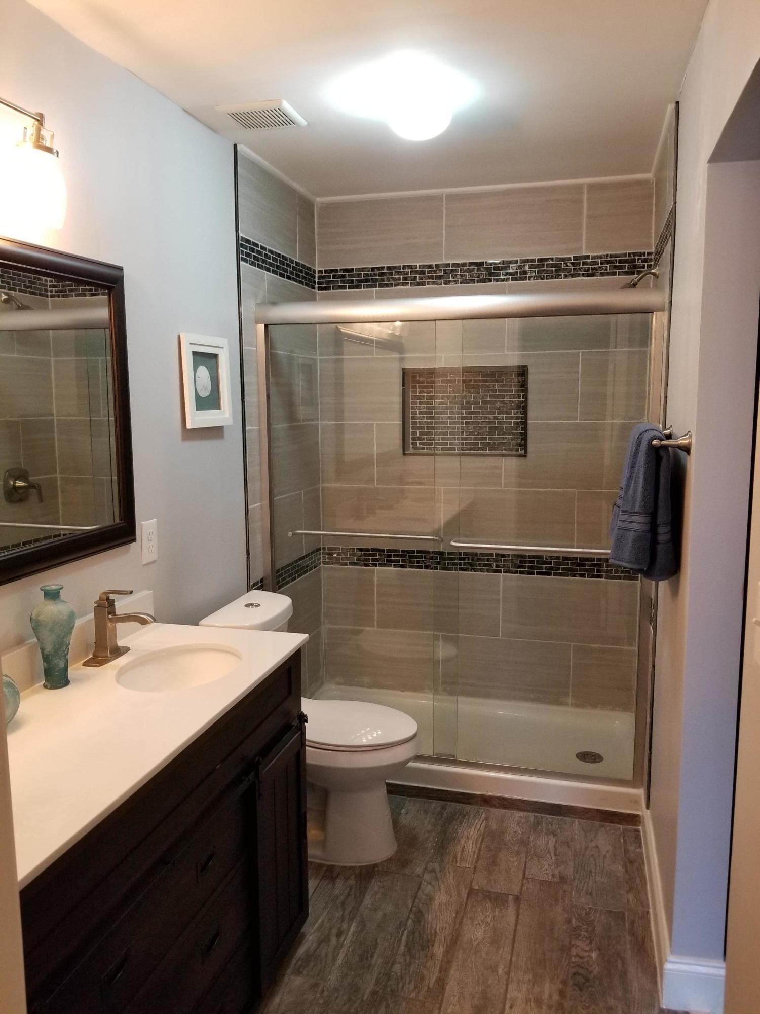 TIMBERLAKE ESTATES - Residential