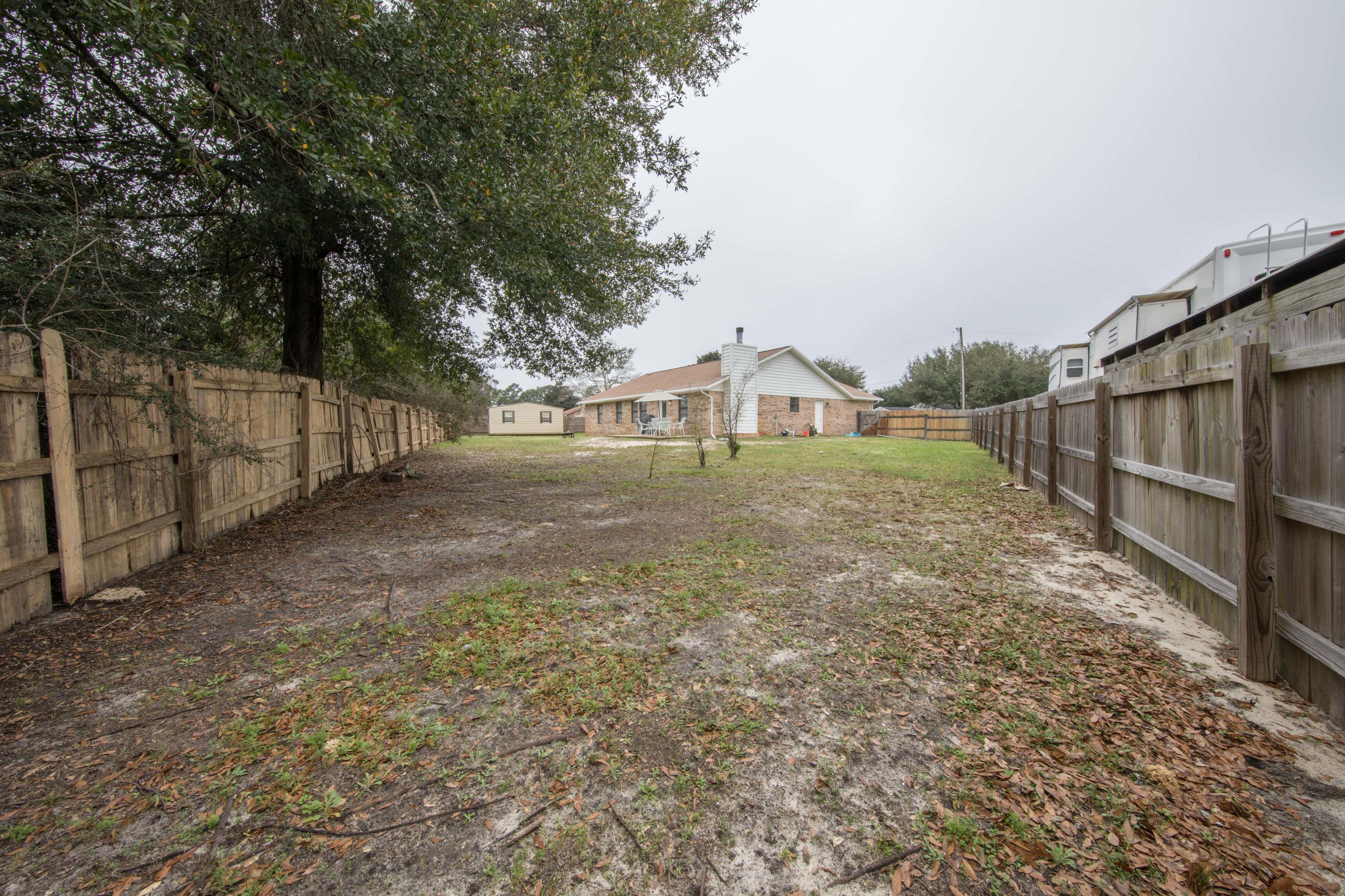 TIMBERLAKE ESTATES - Residential
