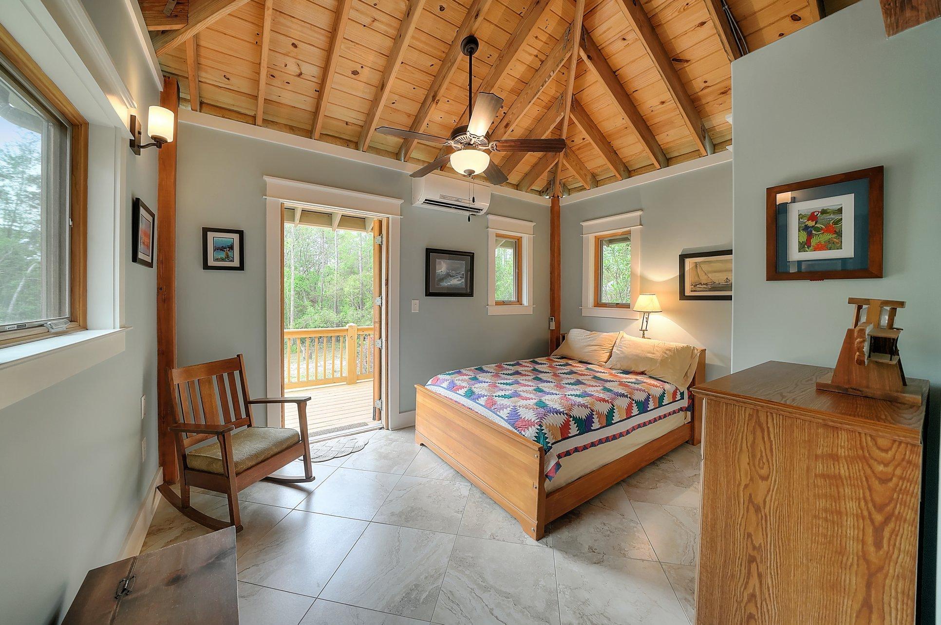 CREEKSIDE - Residential
