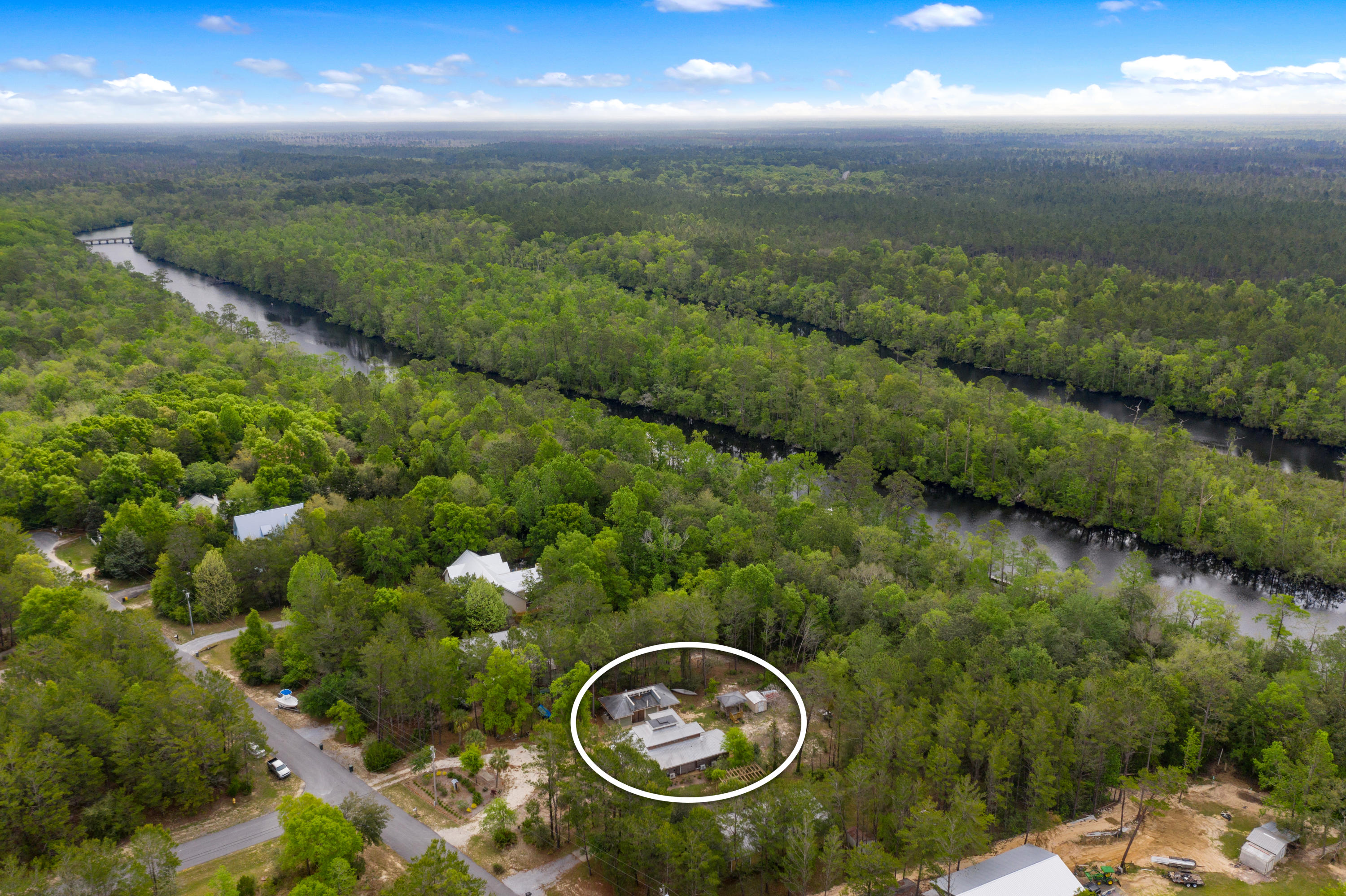 CREEKSIDE - Residential
