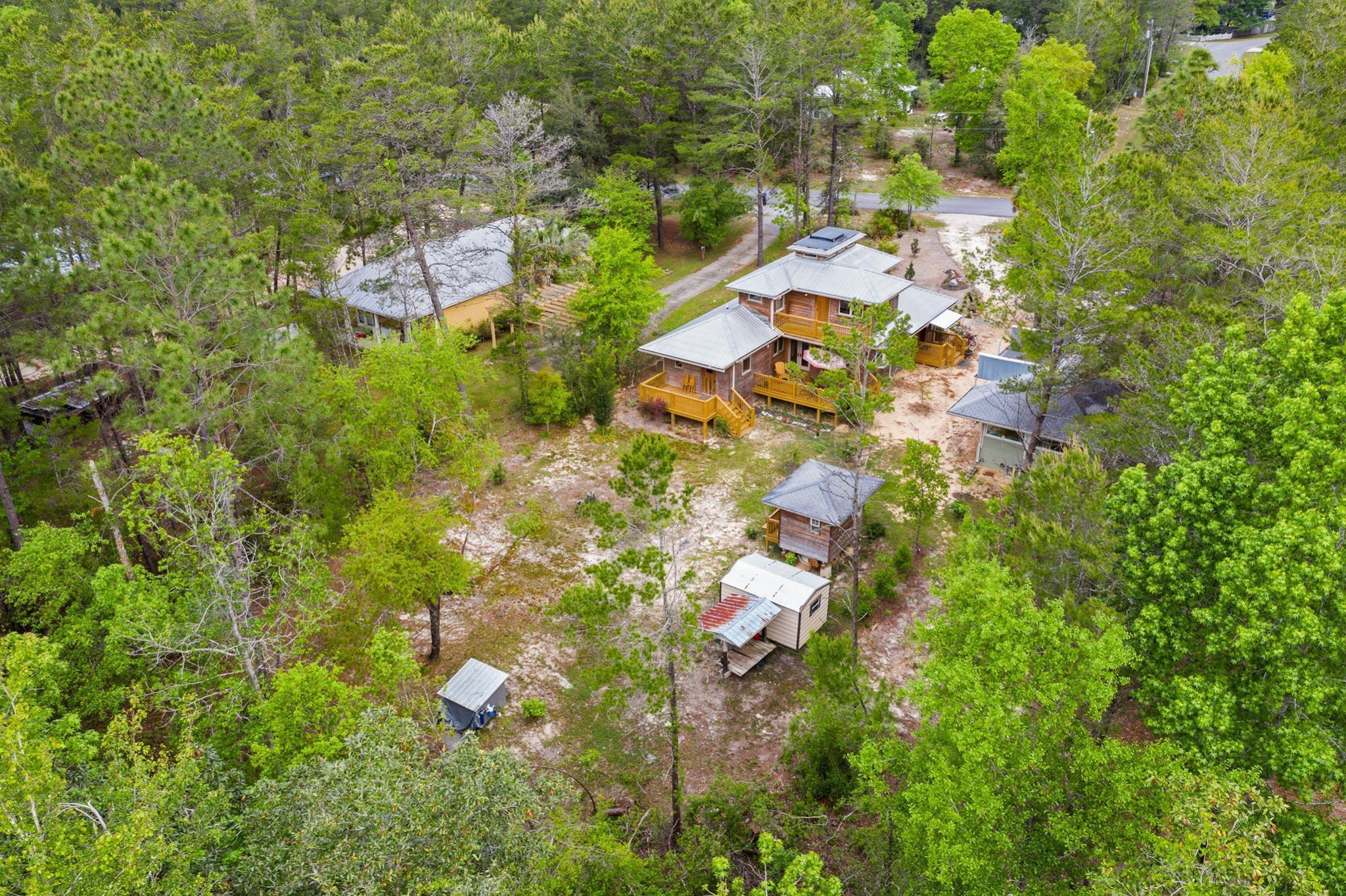 CREEKSIDE - Residential