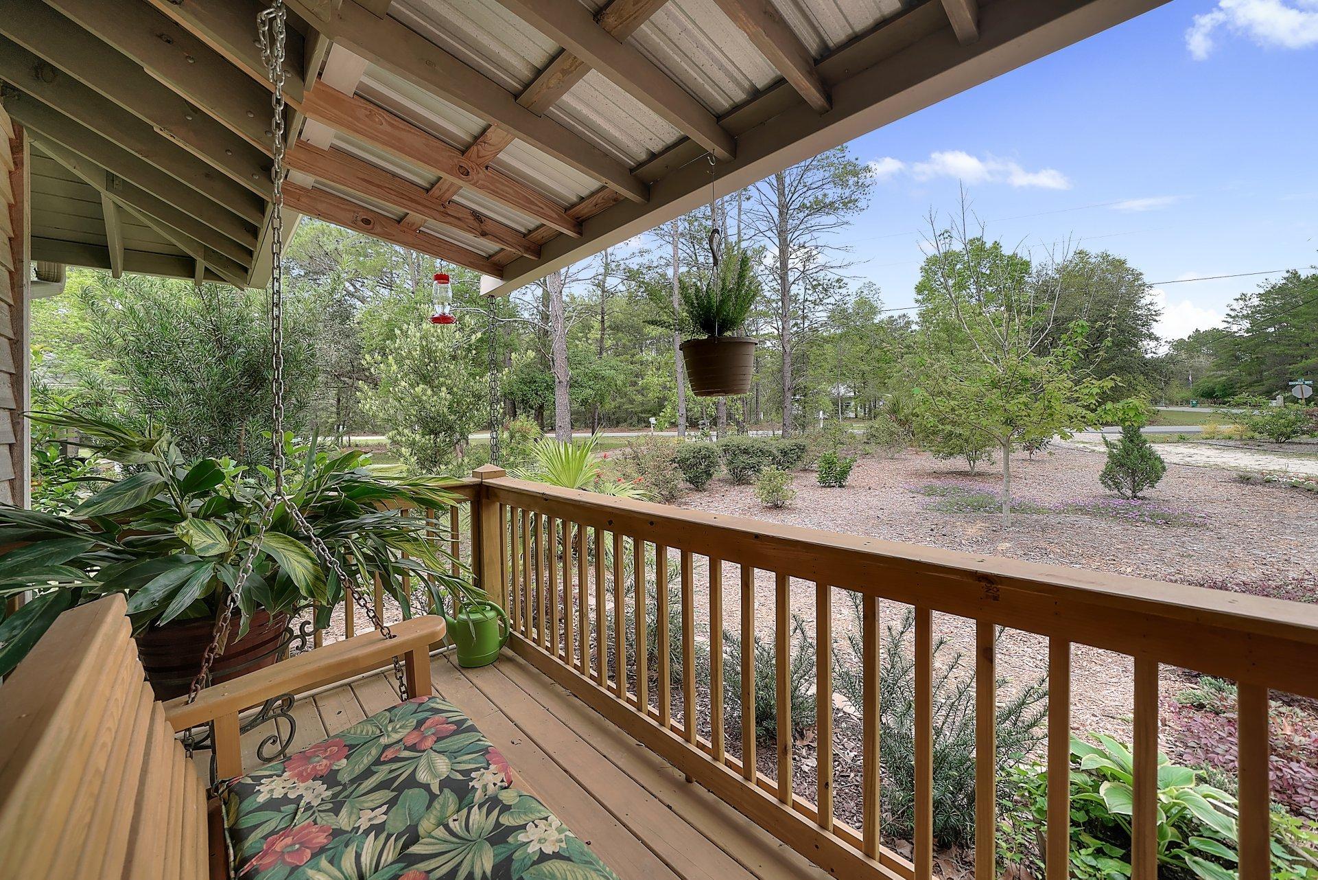CREEKSIDE - Residential