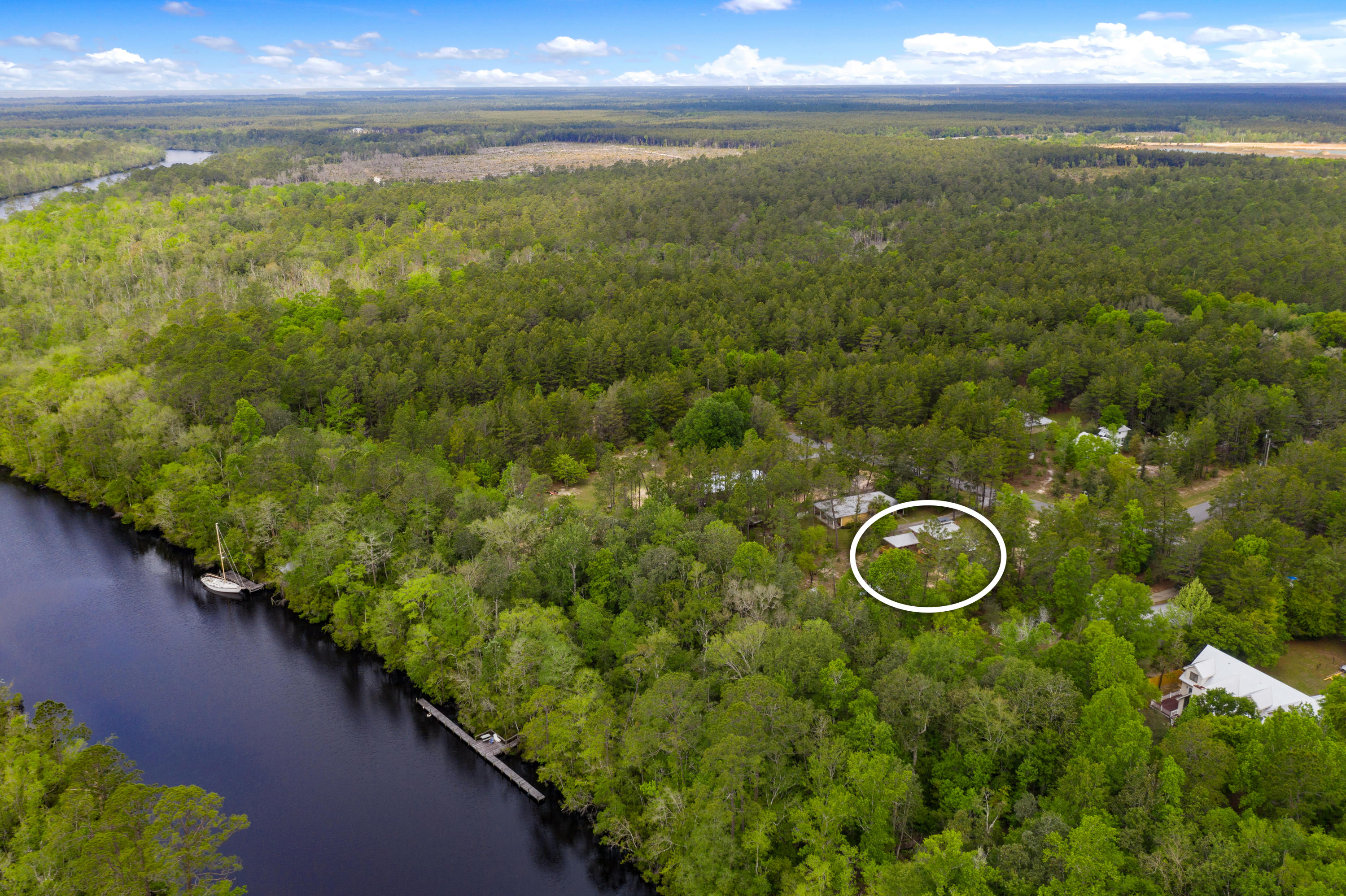 CREEKSIDE - Residential
