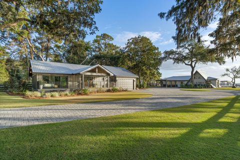 A home in Freeport