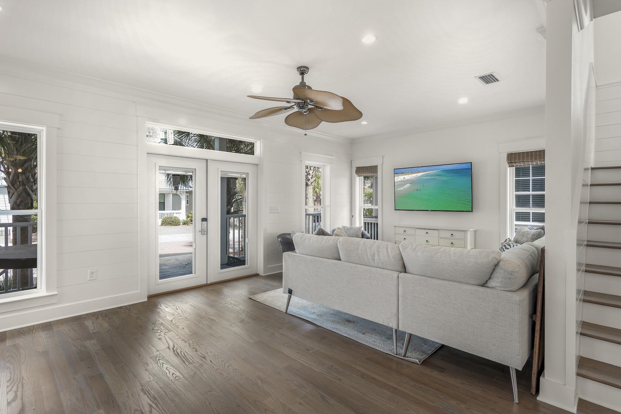 SEACREST BEACH - Residential