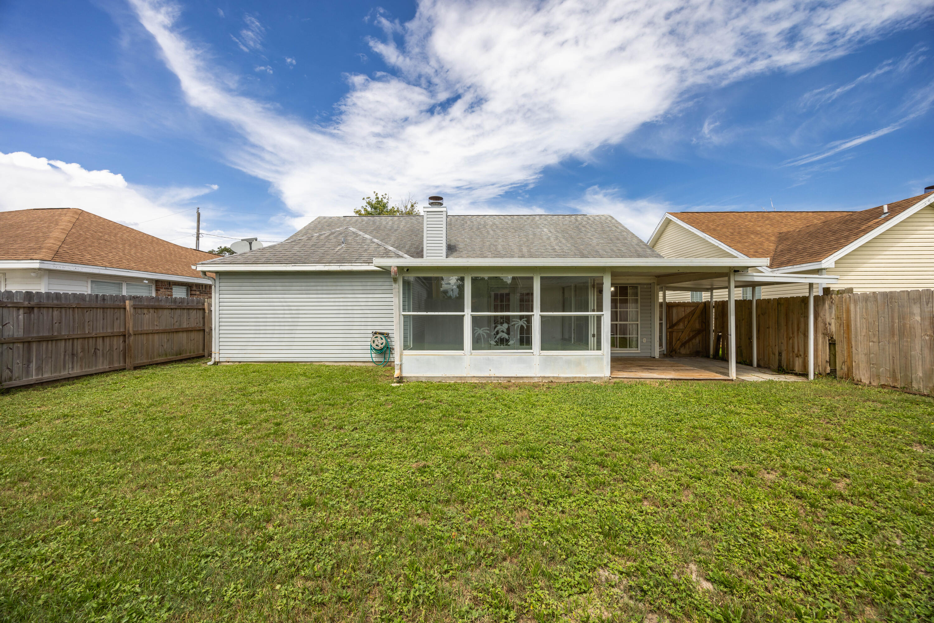 PINE RIDGE TRACE RE/SUB - Residential